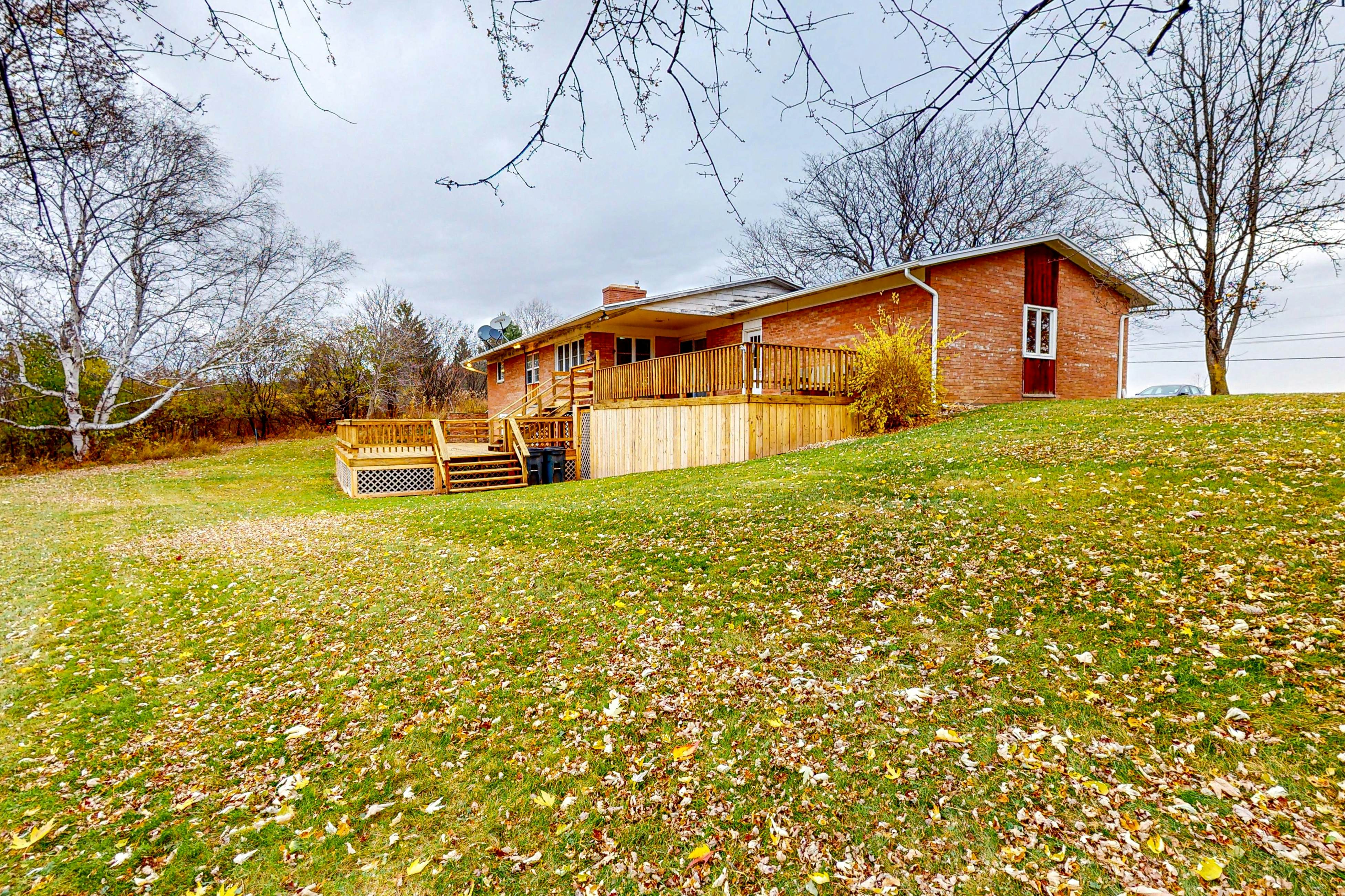Falling Leaf Hideaway