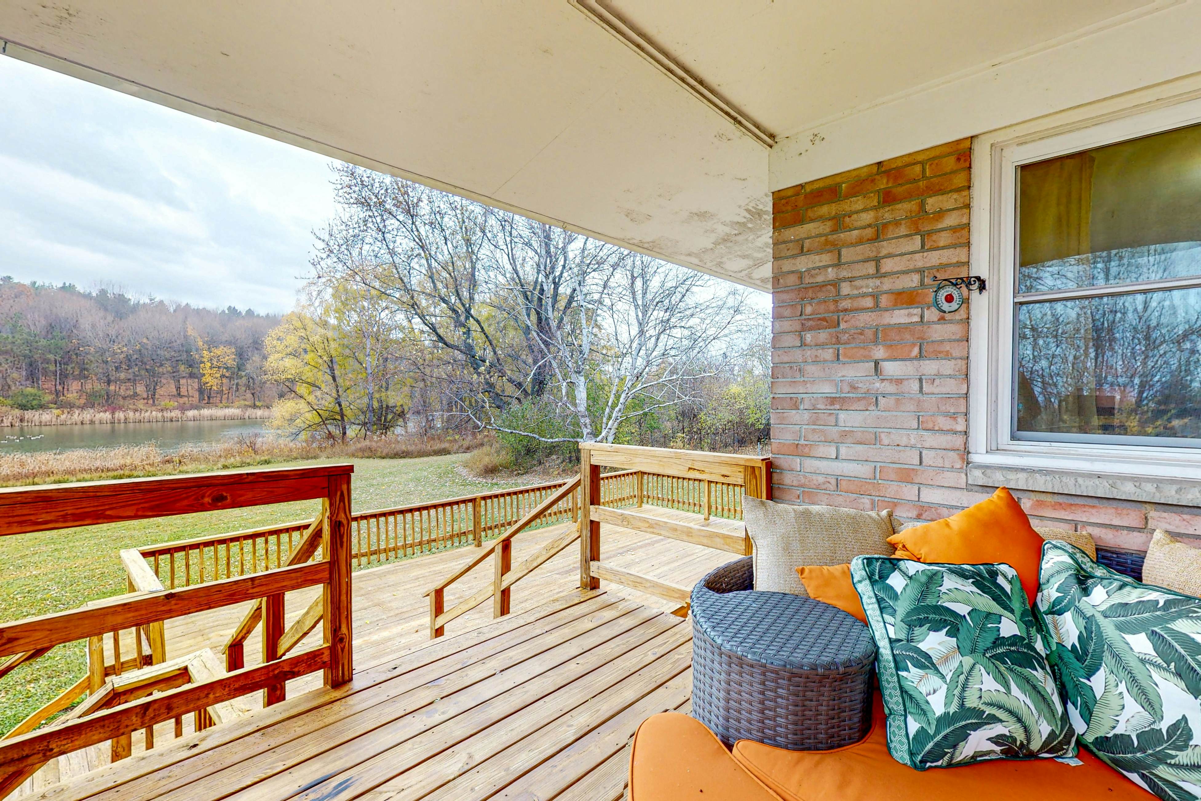 Falling Leaf Hideaway