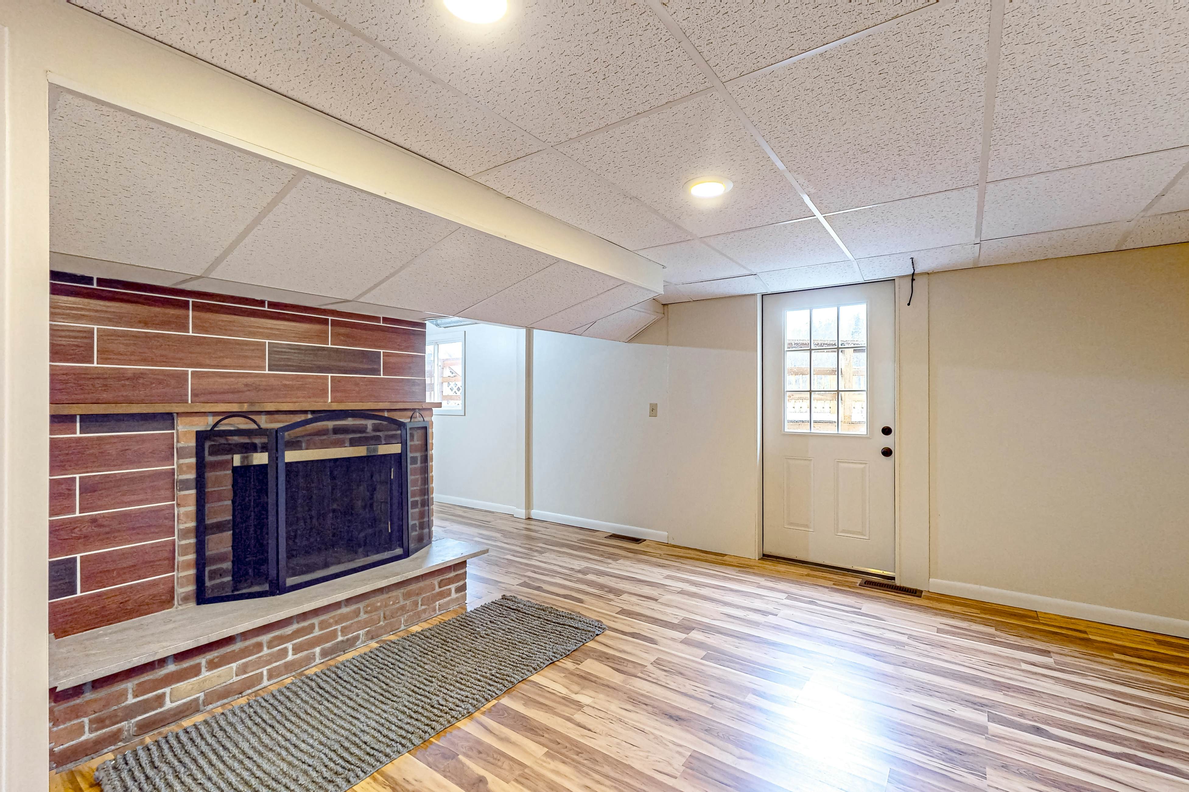 Falling Leaf Hideaway