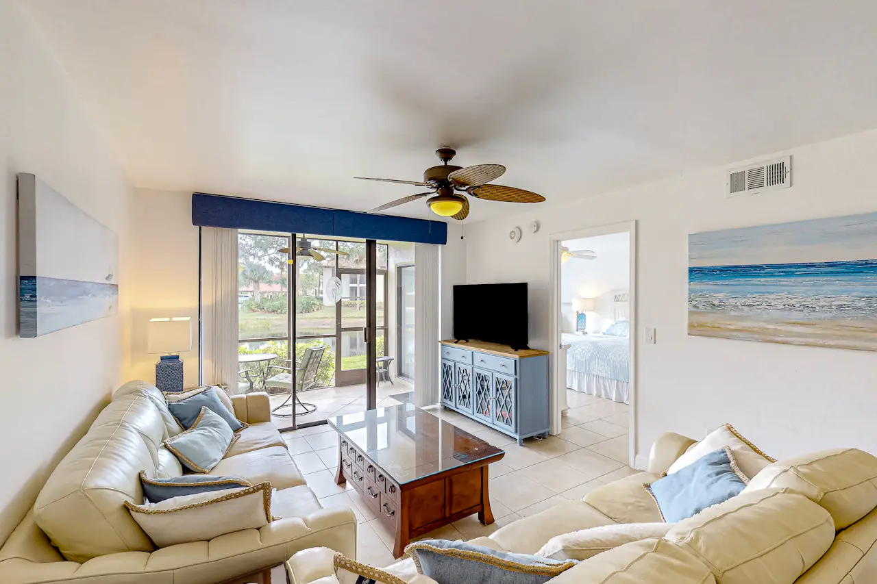 Shorewalk 102 2 BD Bradenton, FL Vacation Rental Vacasa