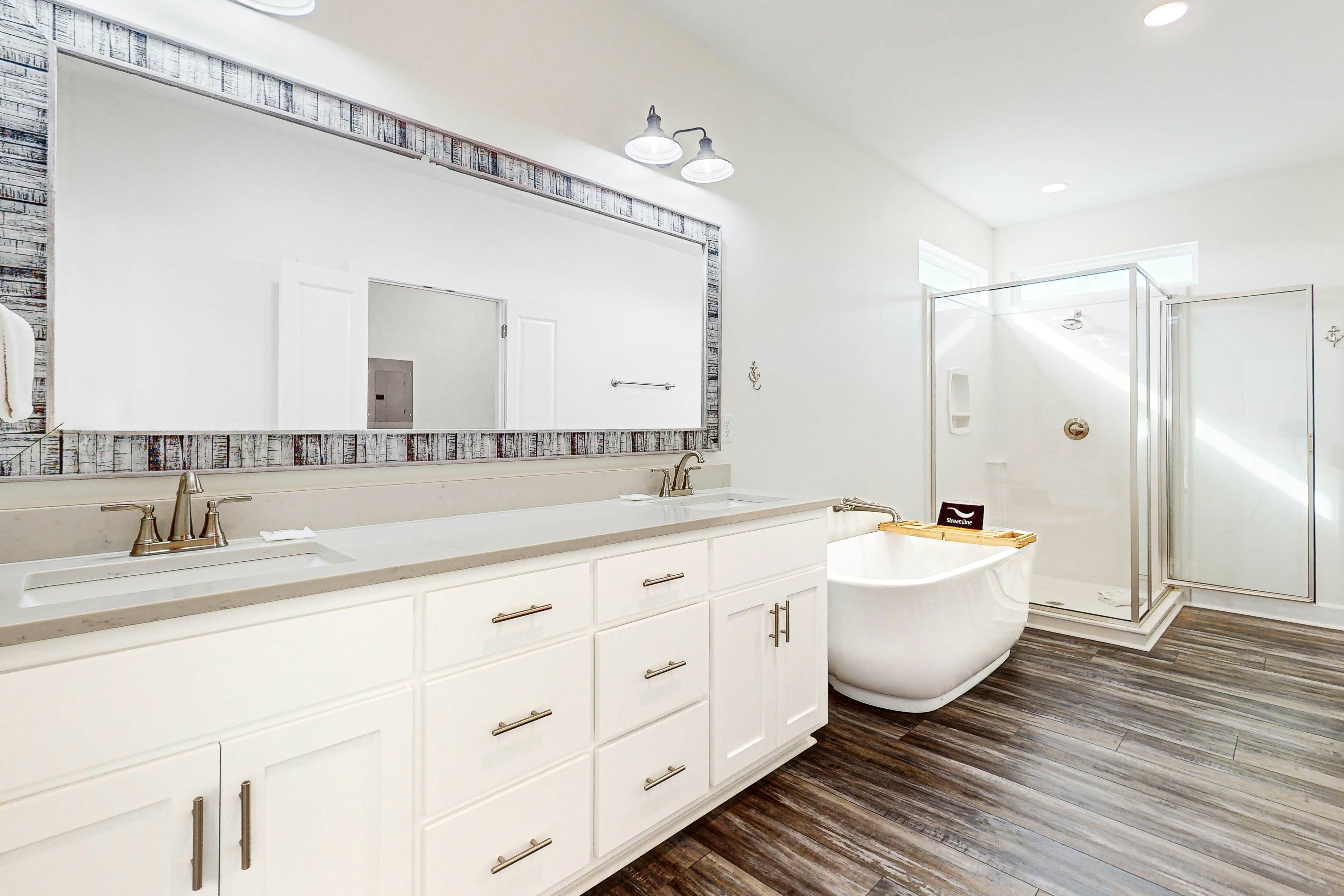 The Anchor Holds 3 BD Dauphin Island, AL Vacation Rental Vacasa