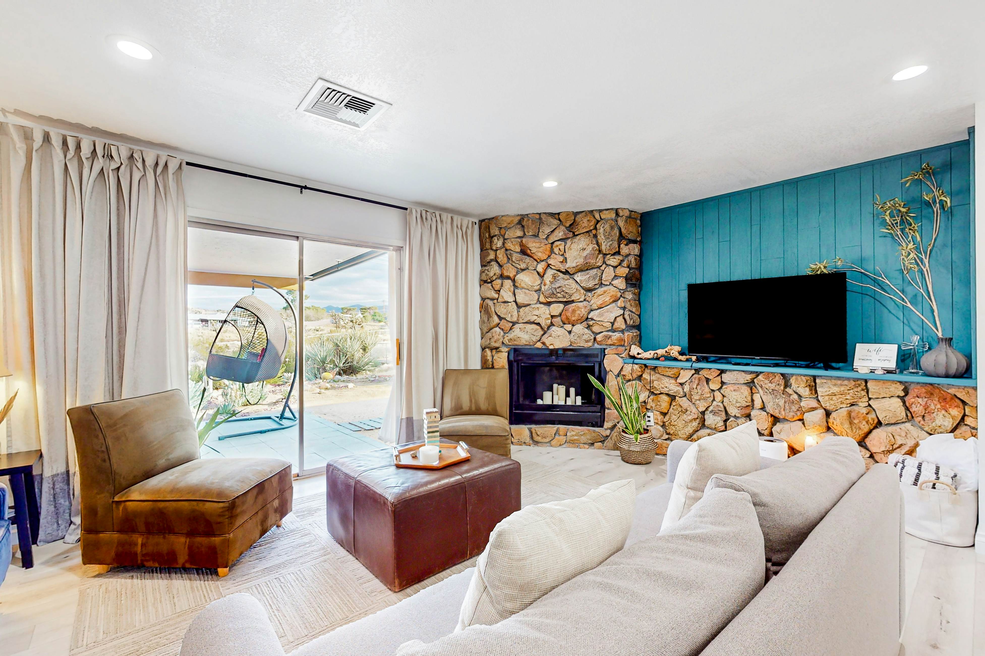 Yucca Valley, CA Vacation Rentals, Short Term Rentals Vacasa