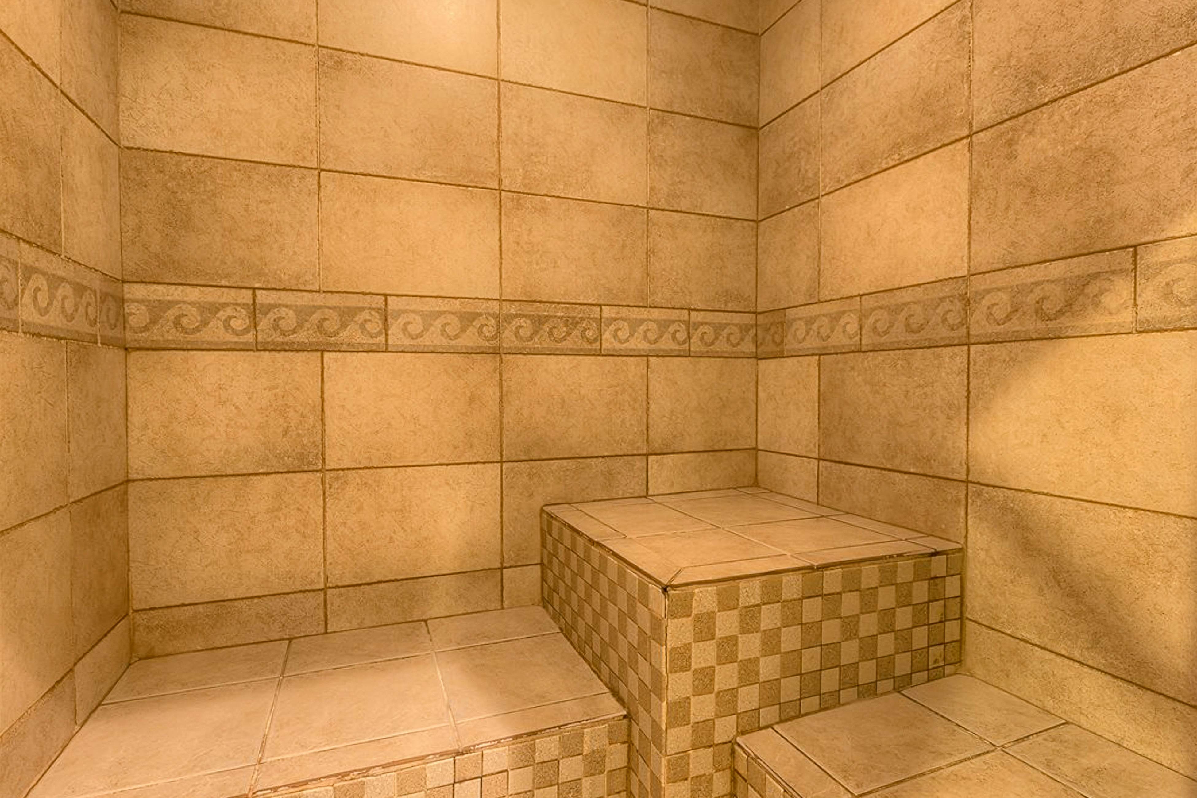 The Beach Club 1005A