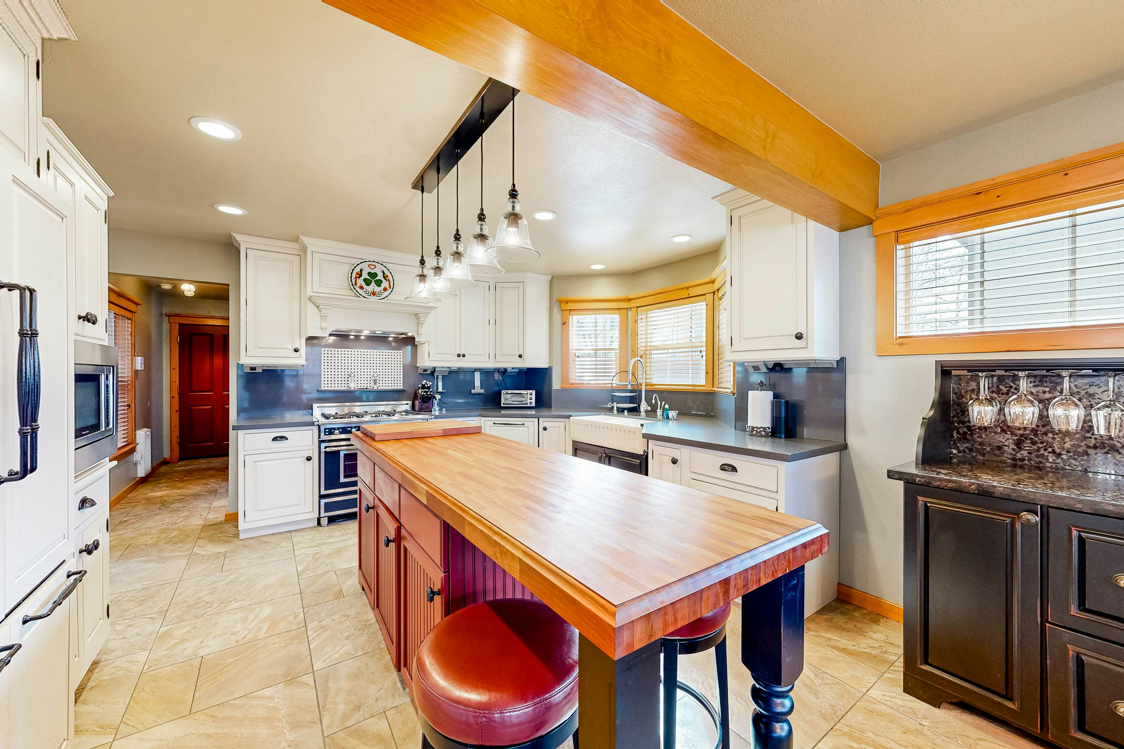 Flagstaff Fantasy - Main House