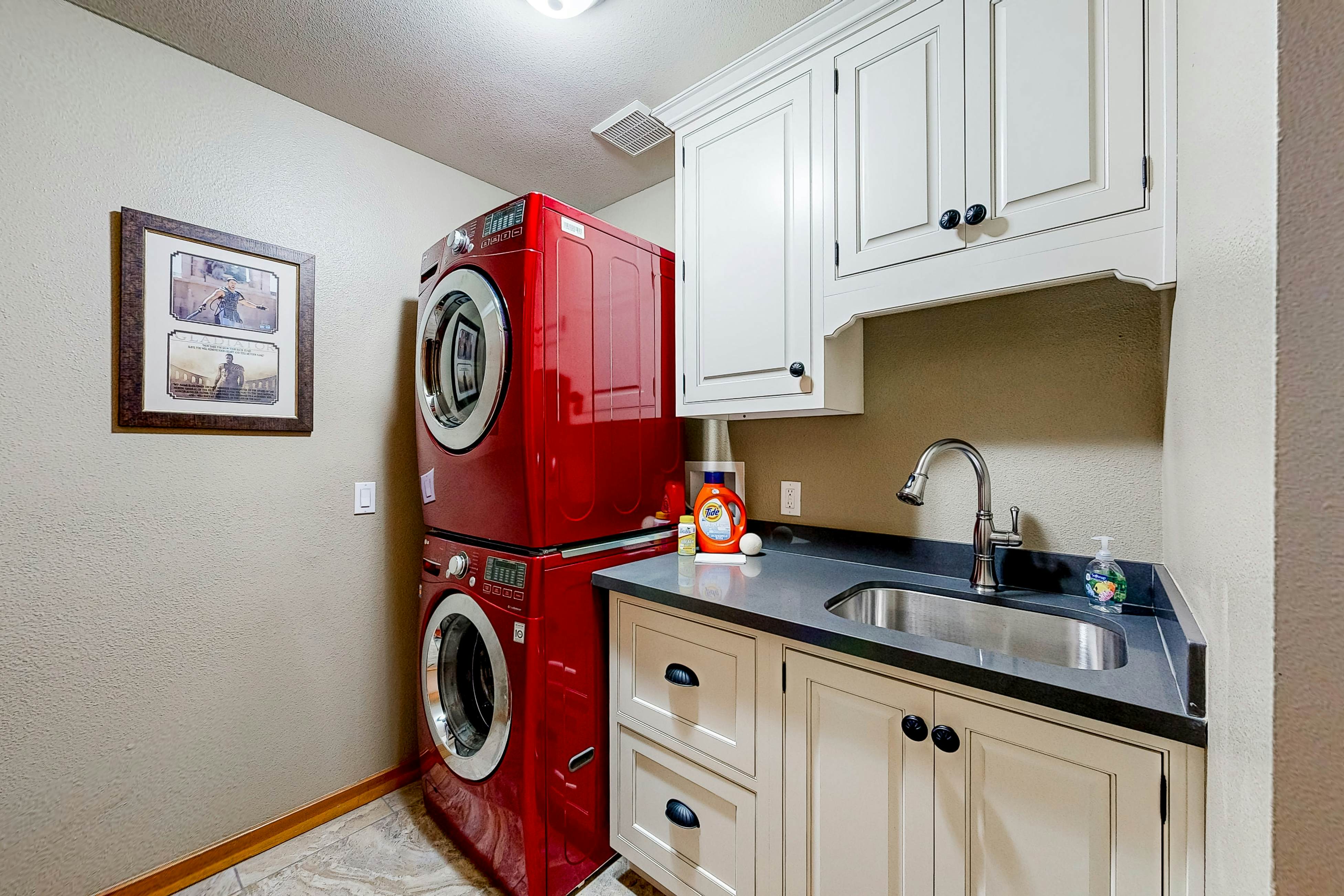 Flagstaff Fantasy - Main House