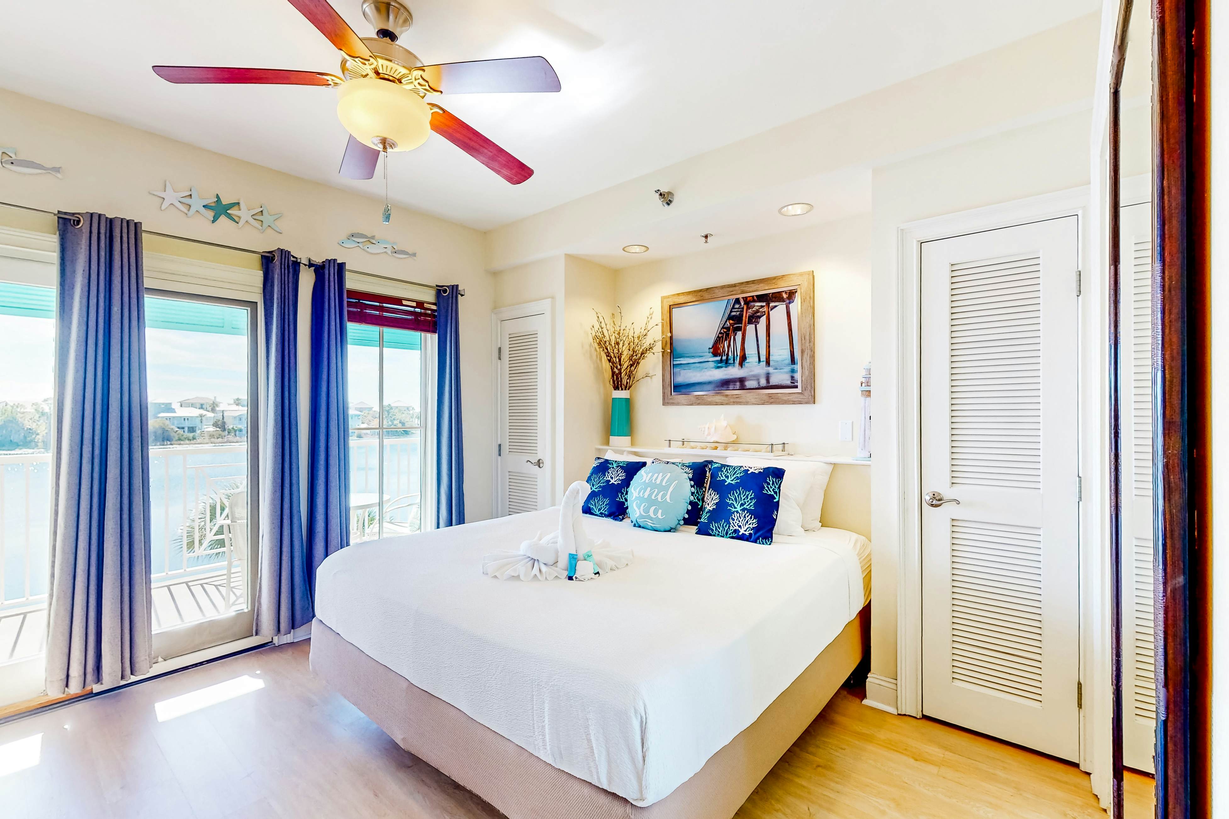 Carillon Beach Inn 301
