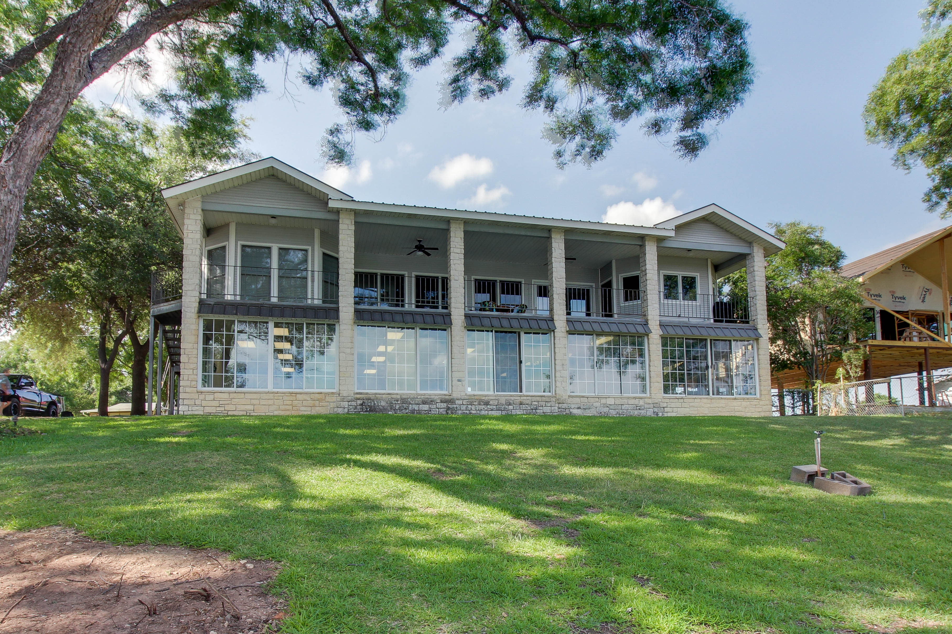 River Valley Lakehouse | 3 BD Kingsland, TX Vacation Rental | Vacasa