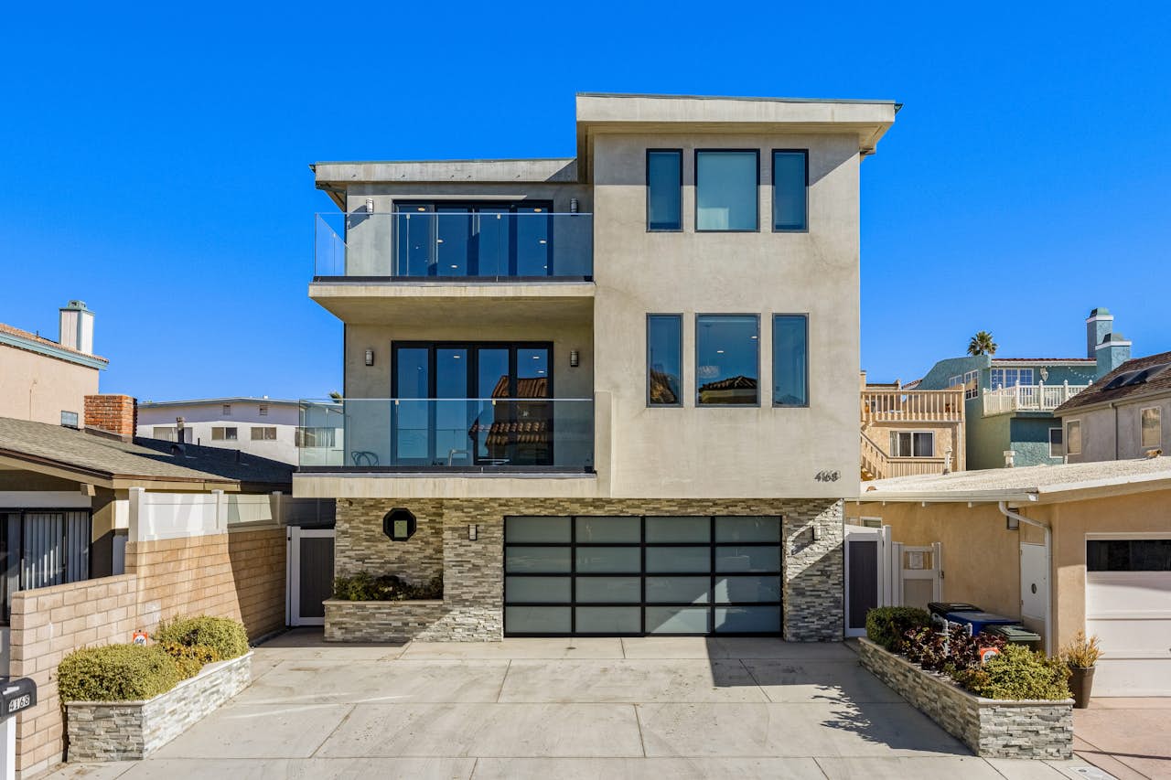 Steps From the Sand 4 BD Oxnard, CA Vacation Rental Vacasa