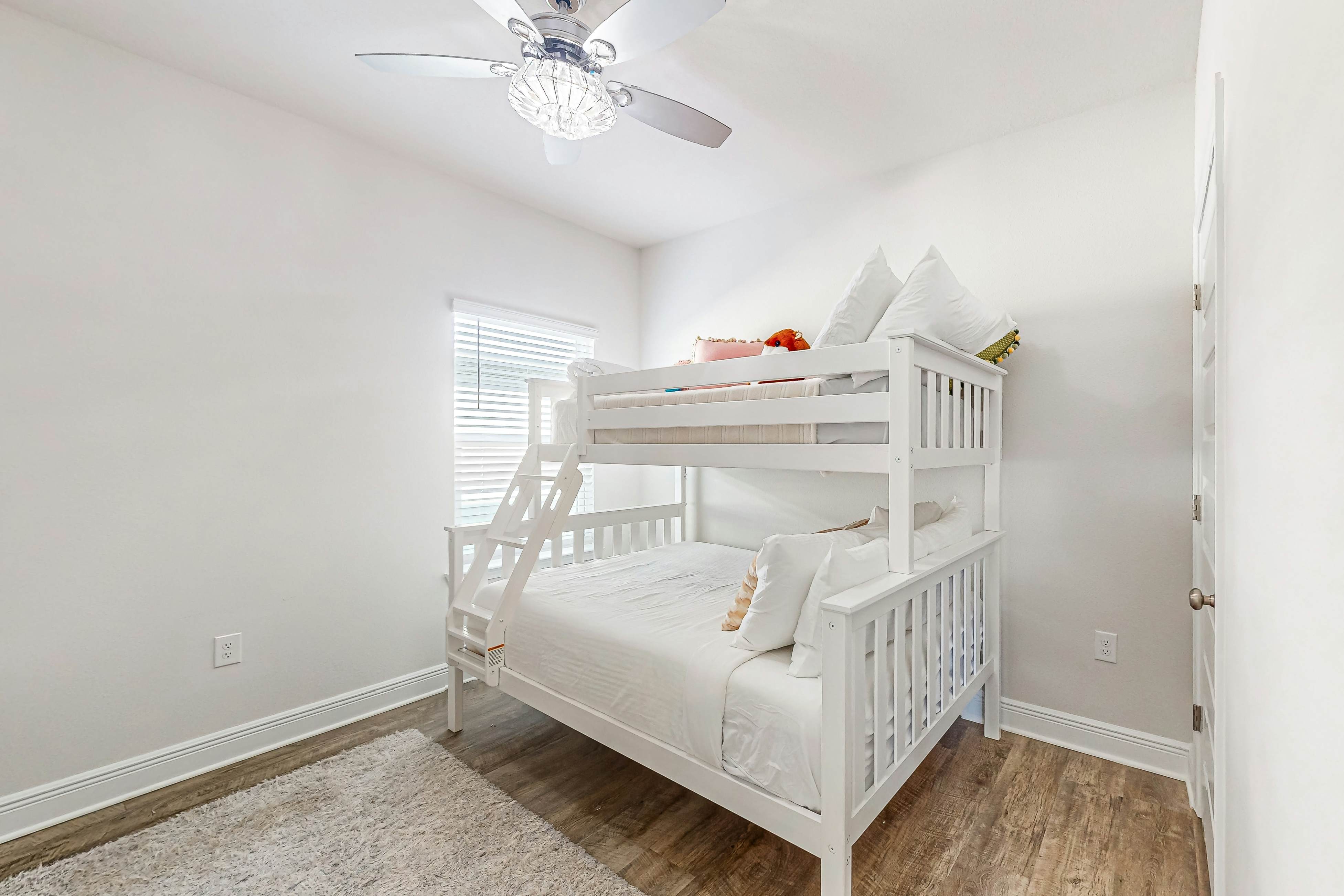 Windmark - Seaside Serenity Escape