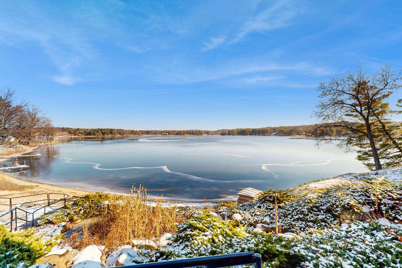 Delton Grand Resort 405 0 BD Wisconsin Dells, WI Vacation Rental