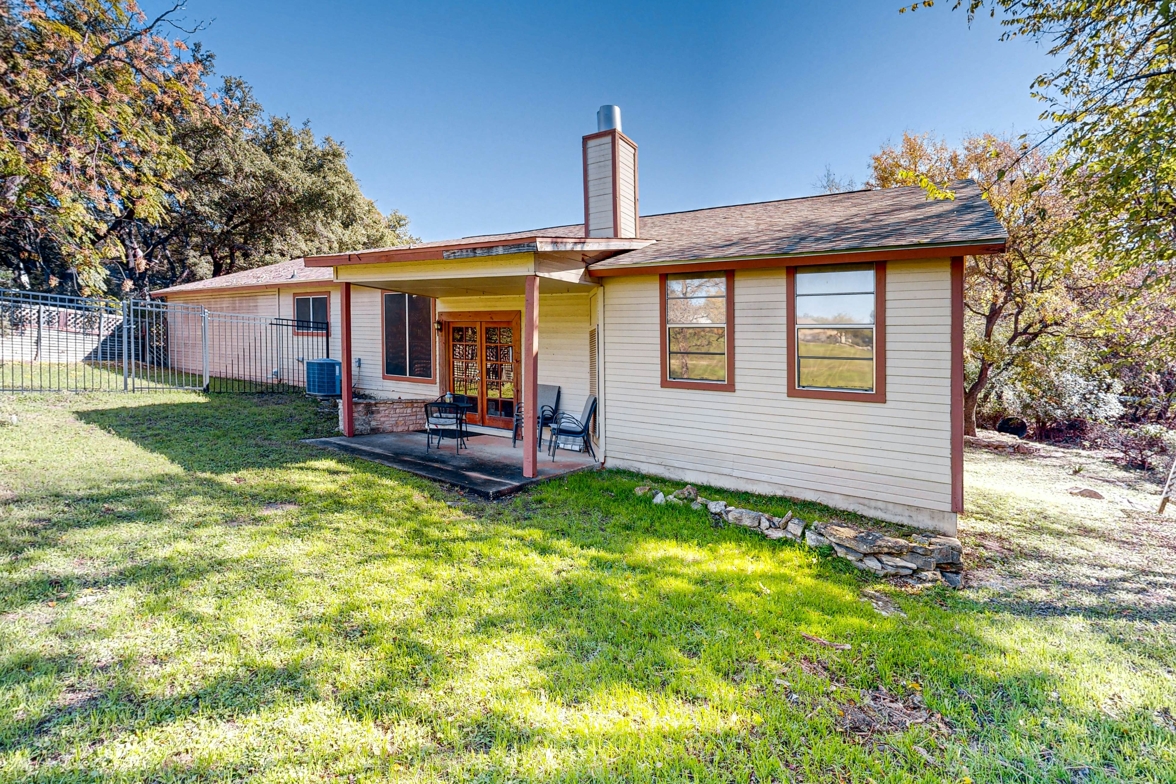 La Vie in Lago Vista 