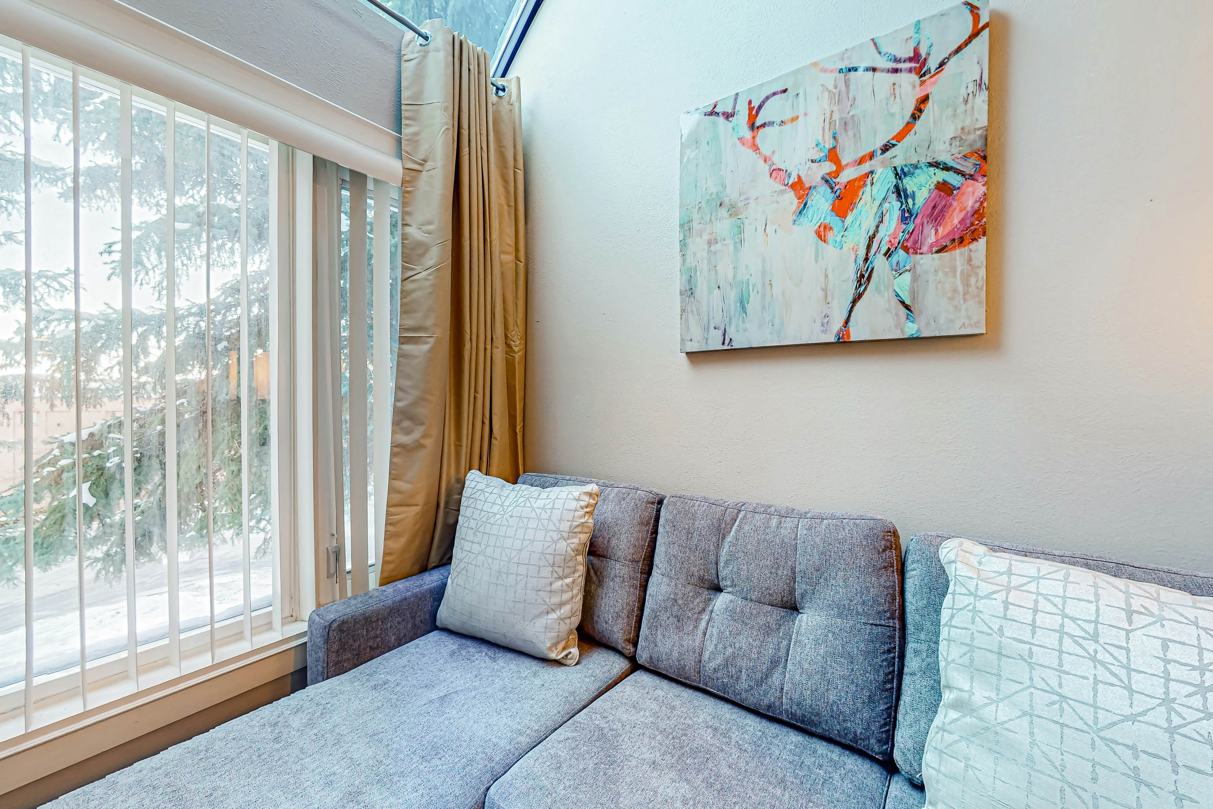 Mountain Village Charm 158