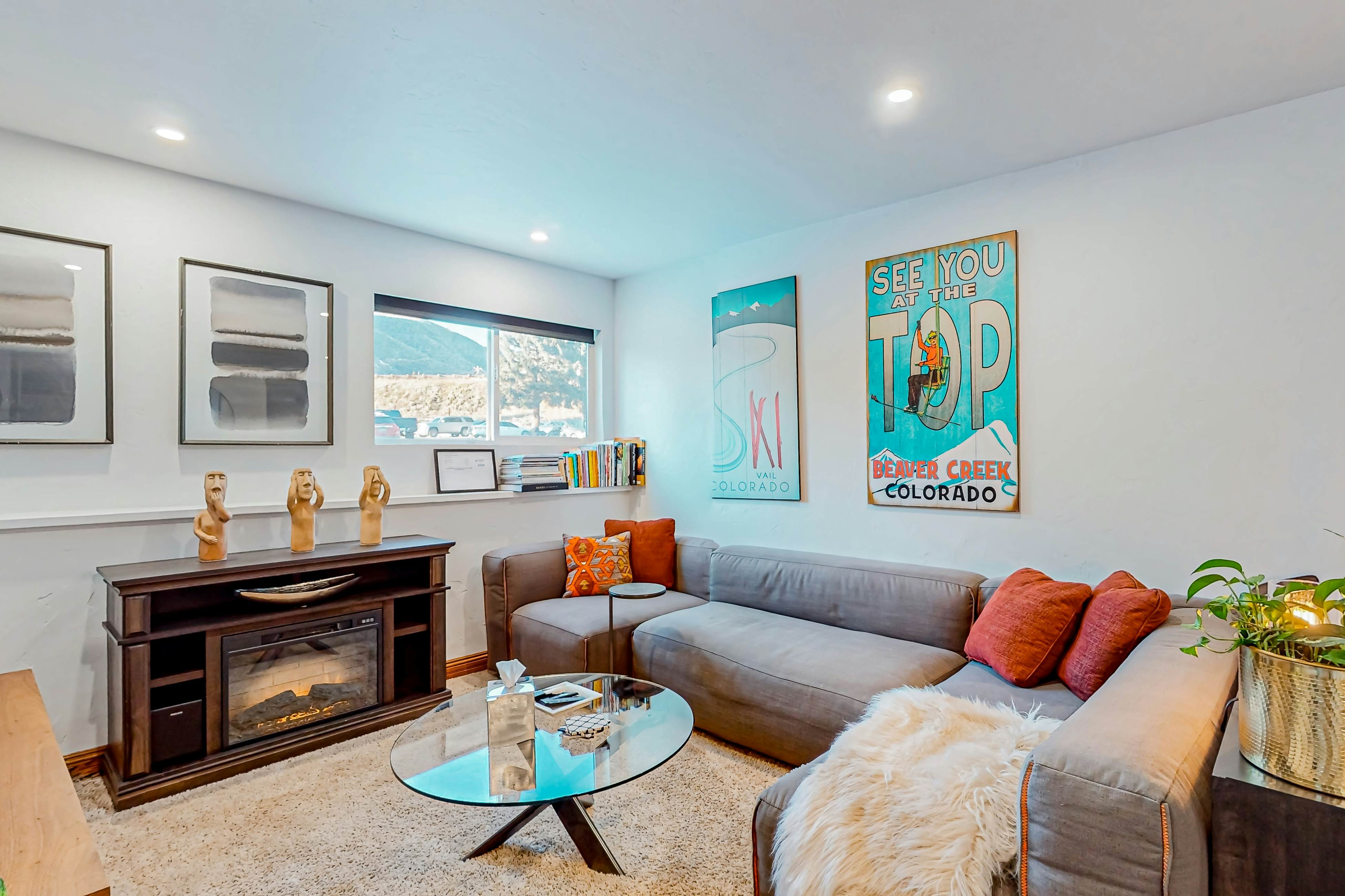 Modern Ski Retreat #C7