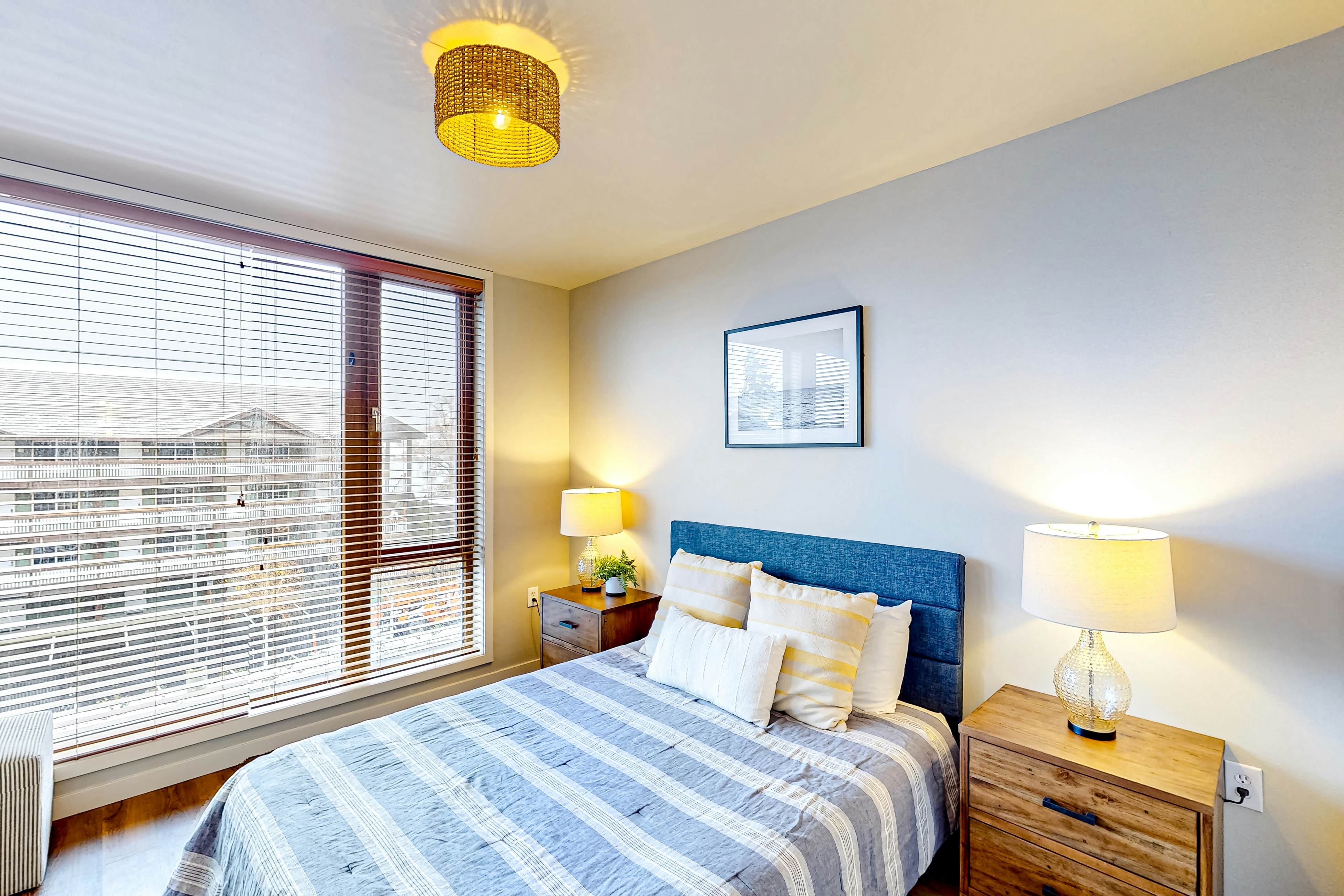 Chelan Resort Suites - Lakeside Holiday Suite #205