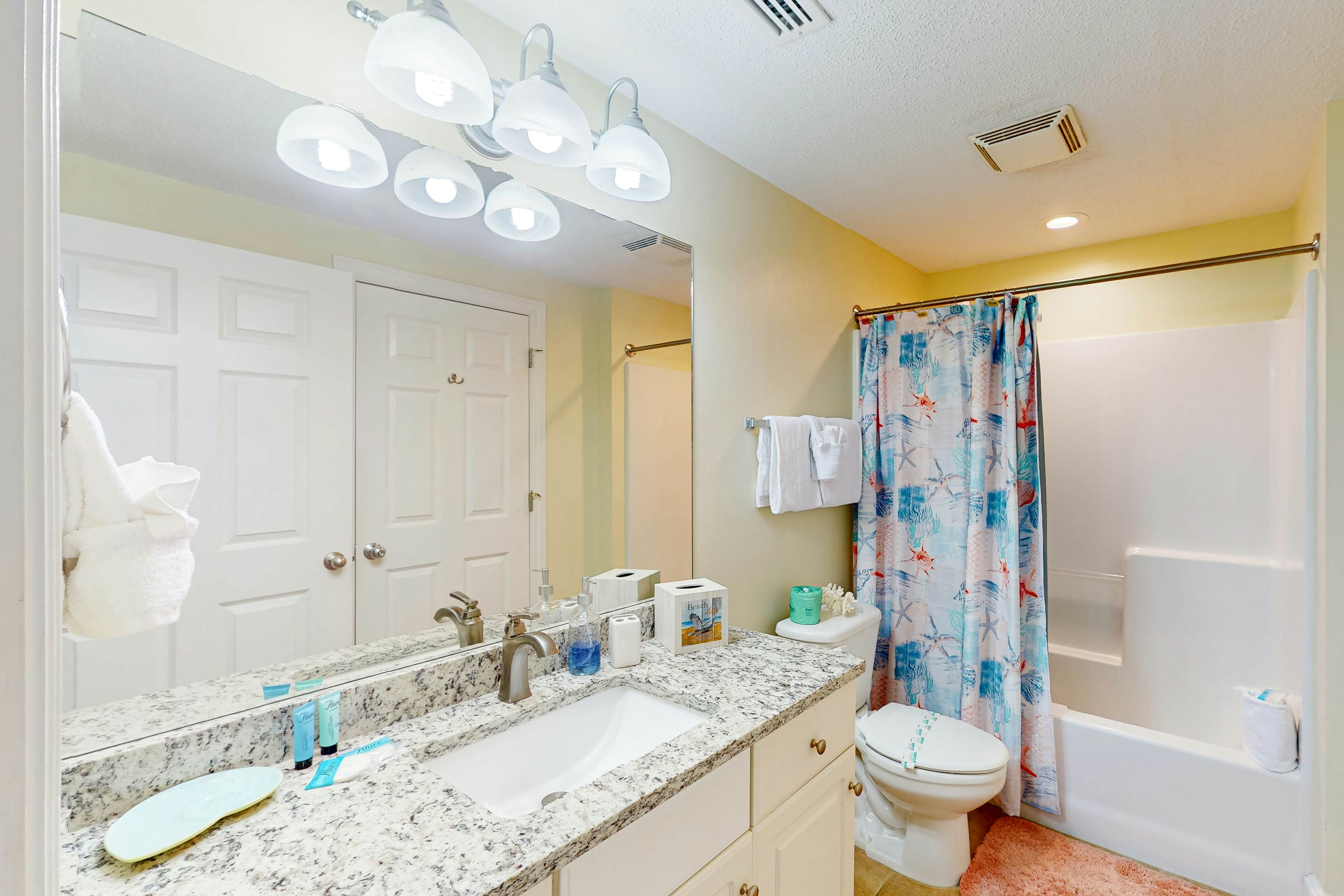 Majestic Tower II - 2102