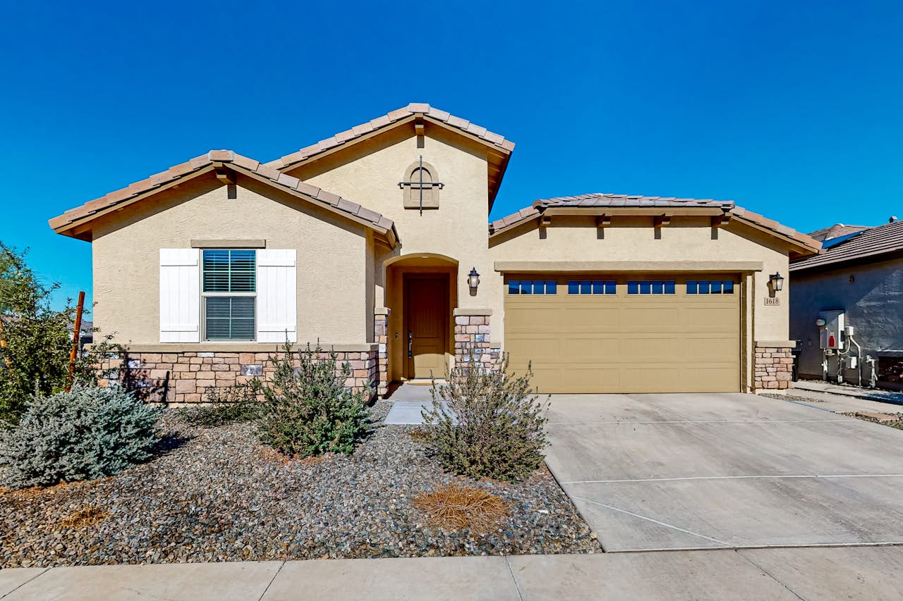 Phoenix Star Main House & Casita 4 BD Phoenix, AZ Vacation Rental Vacasa