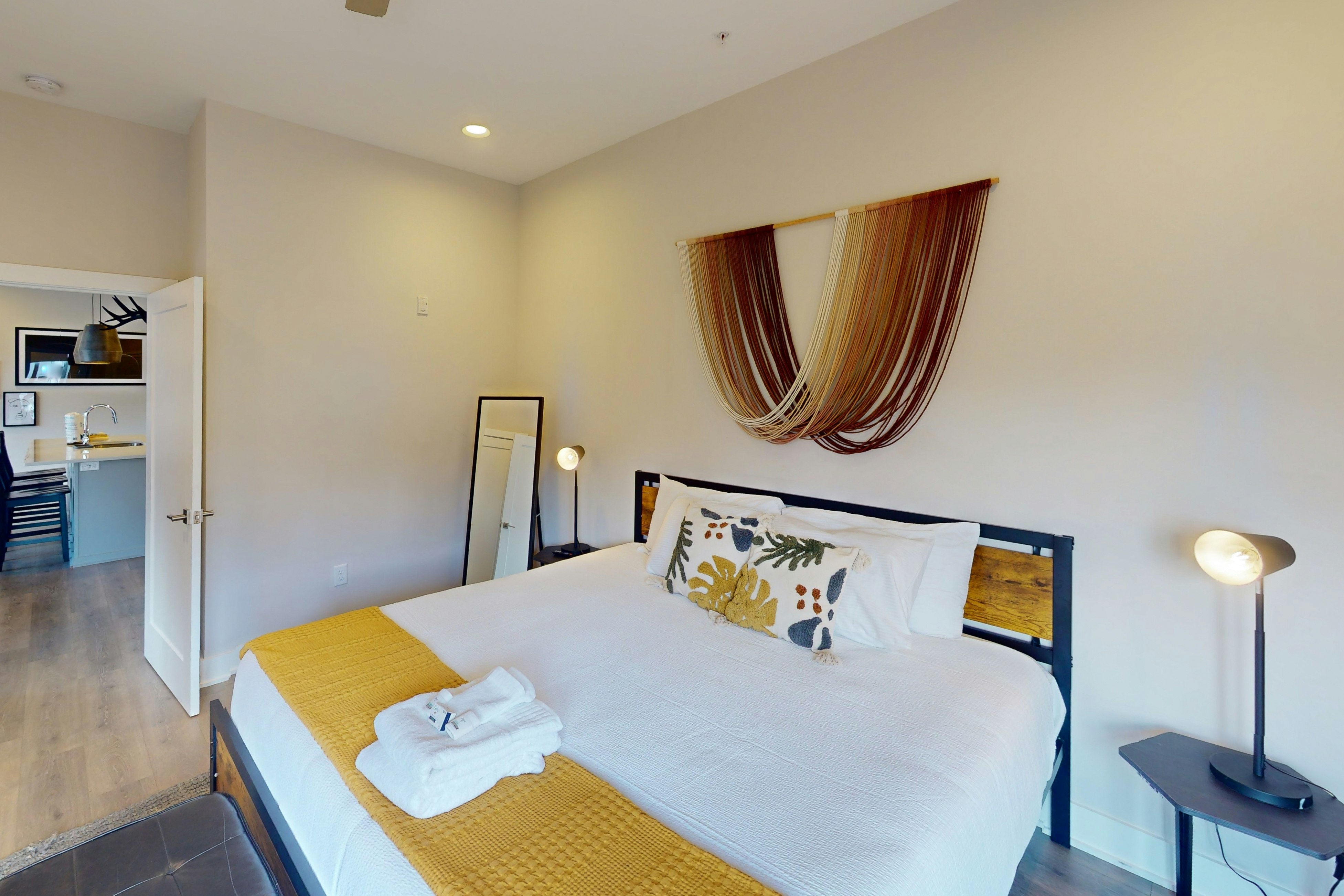 Urban Sanctuary #206