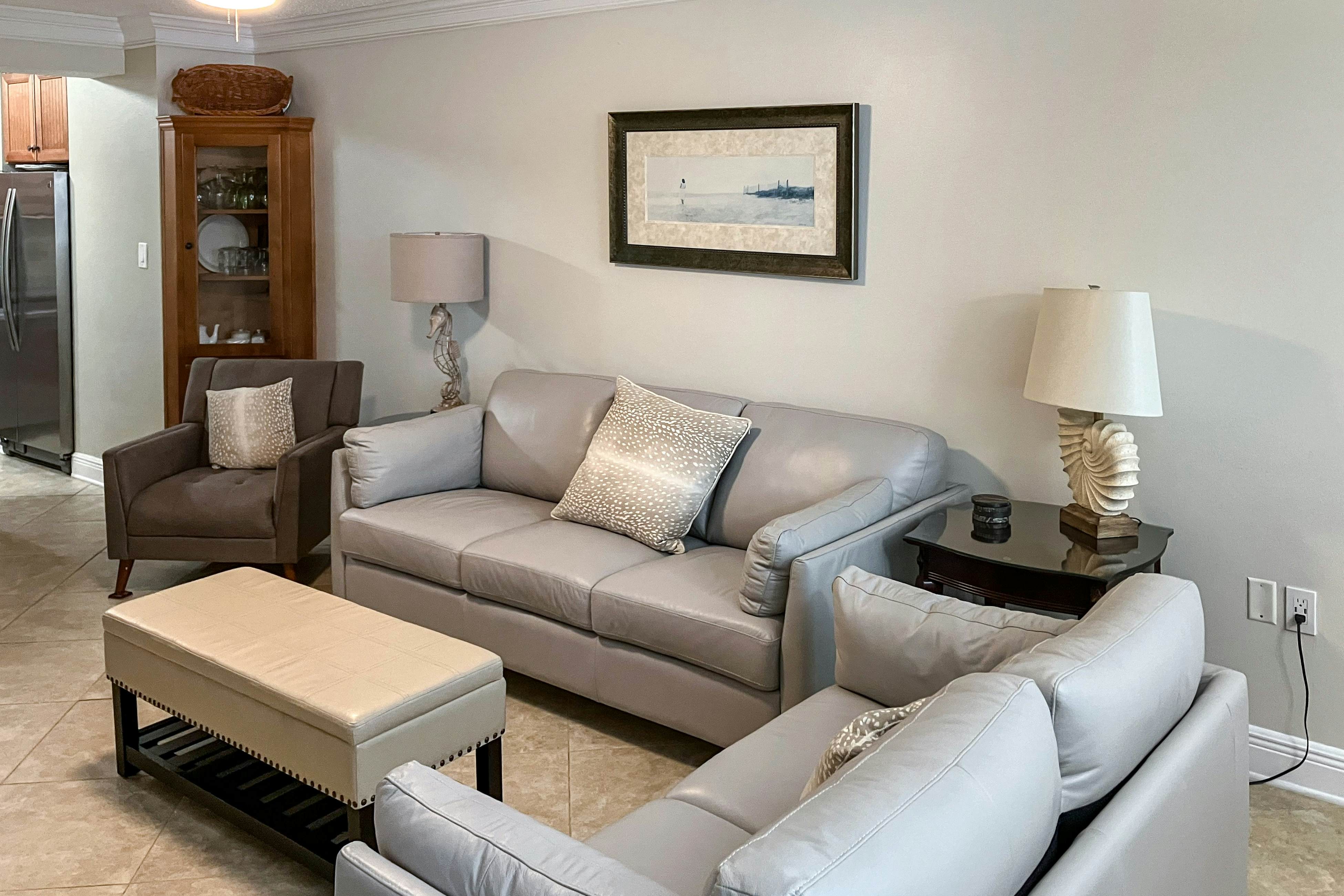 Nana's Place 406B Jetty East