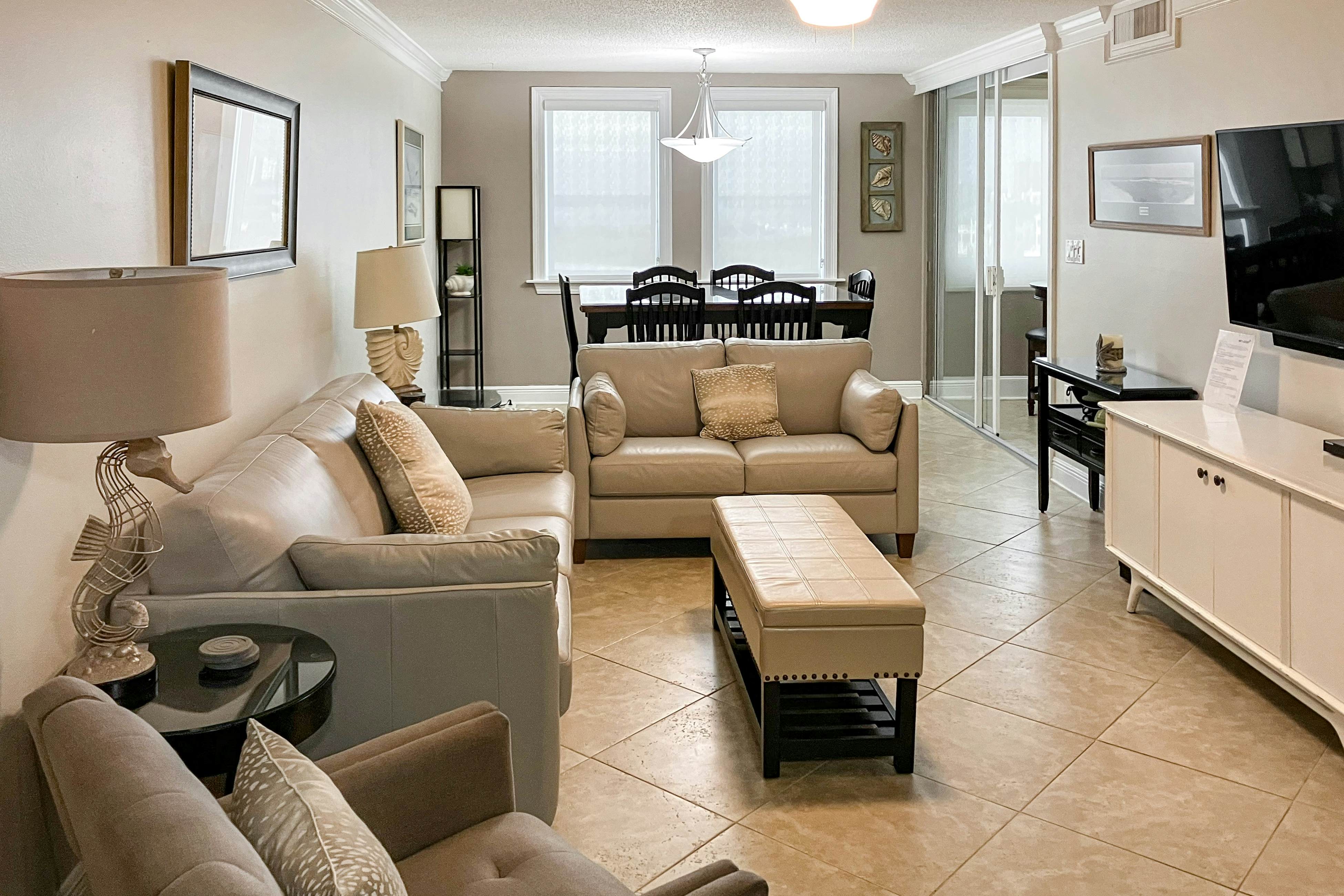 Nana's Place 406B Jetty East