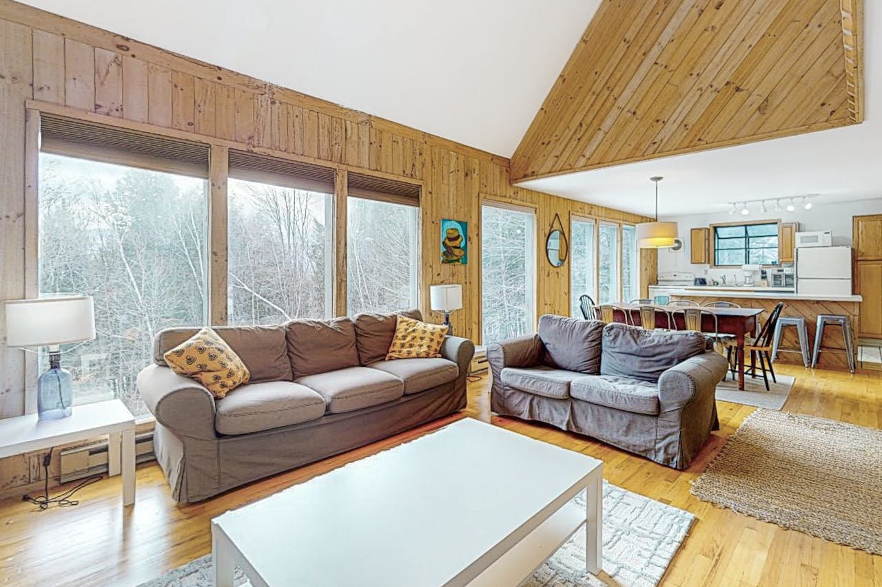Vermont Country Ski House 5 BD Winhall, VT Vacation Rental Vacasa