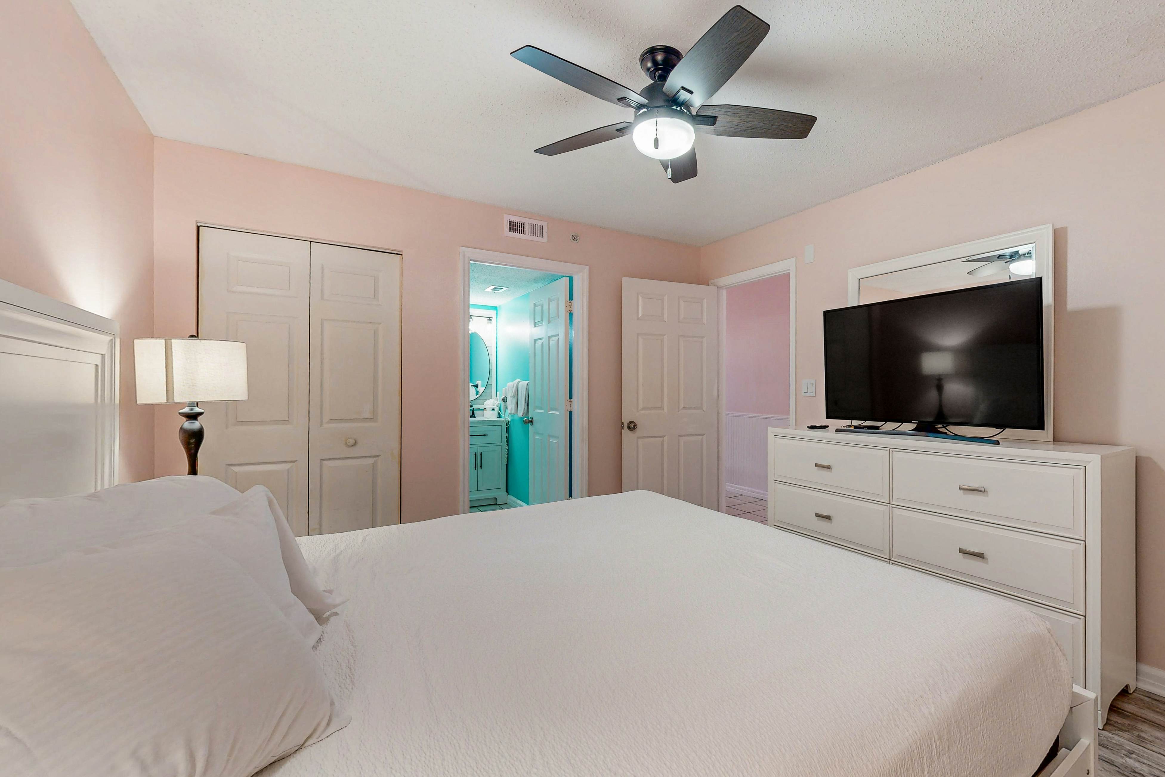 Pelican Beach Resort 2003