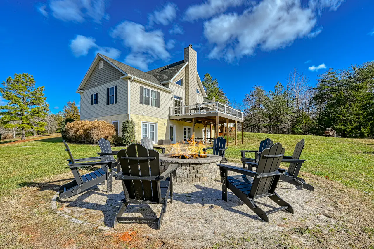Upscale Lakefront Lifestyle 5 BD Spotsylvania, VA Vacation Rental Vacasa