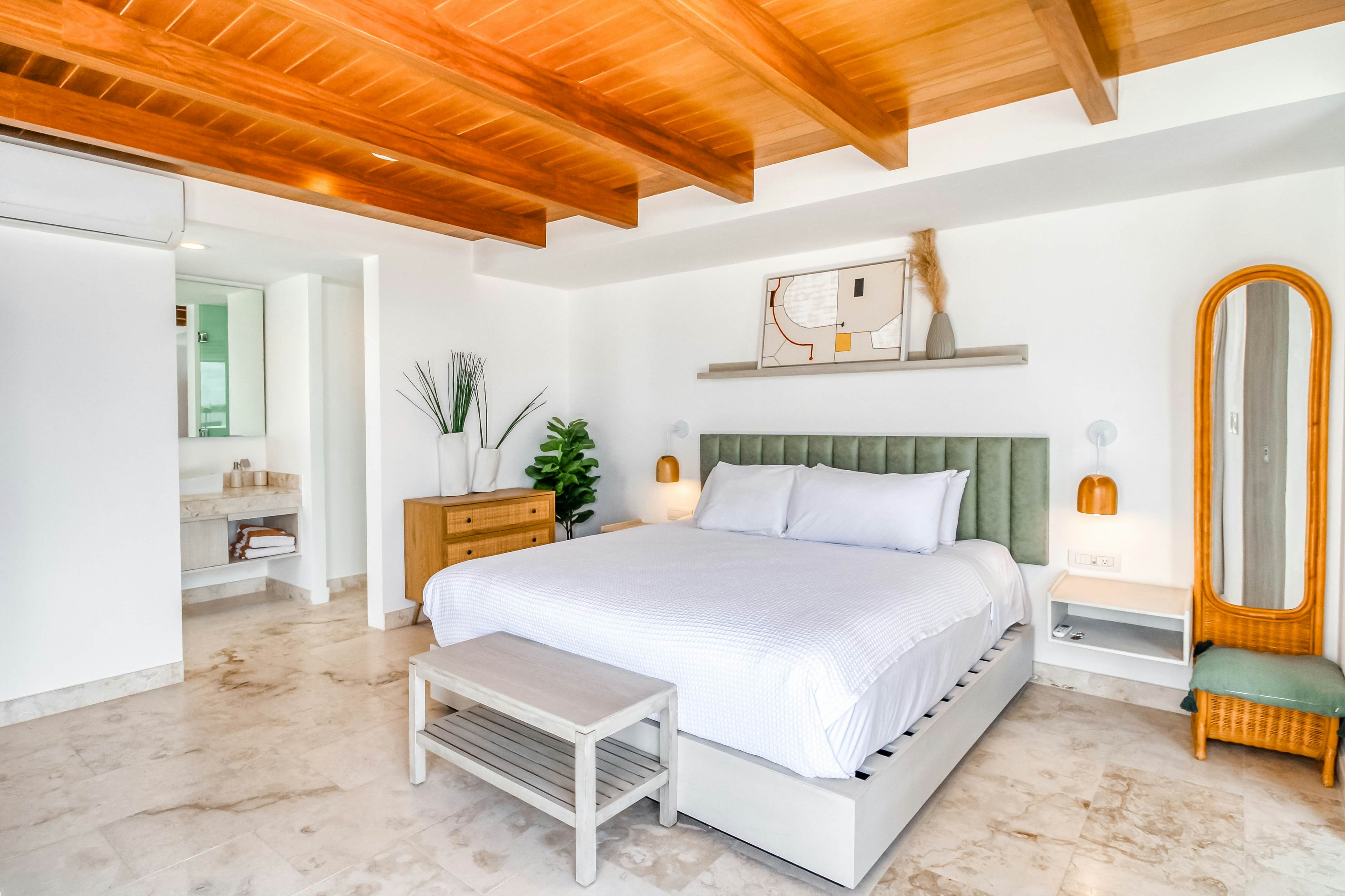 Anah Hunab 415 at Av Coba