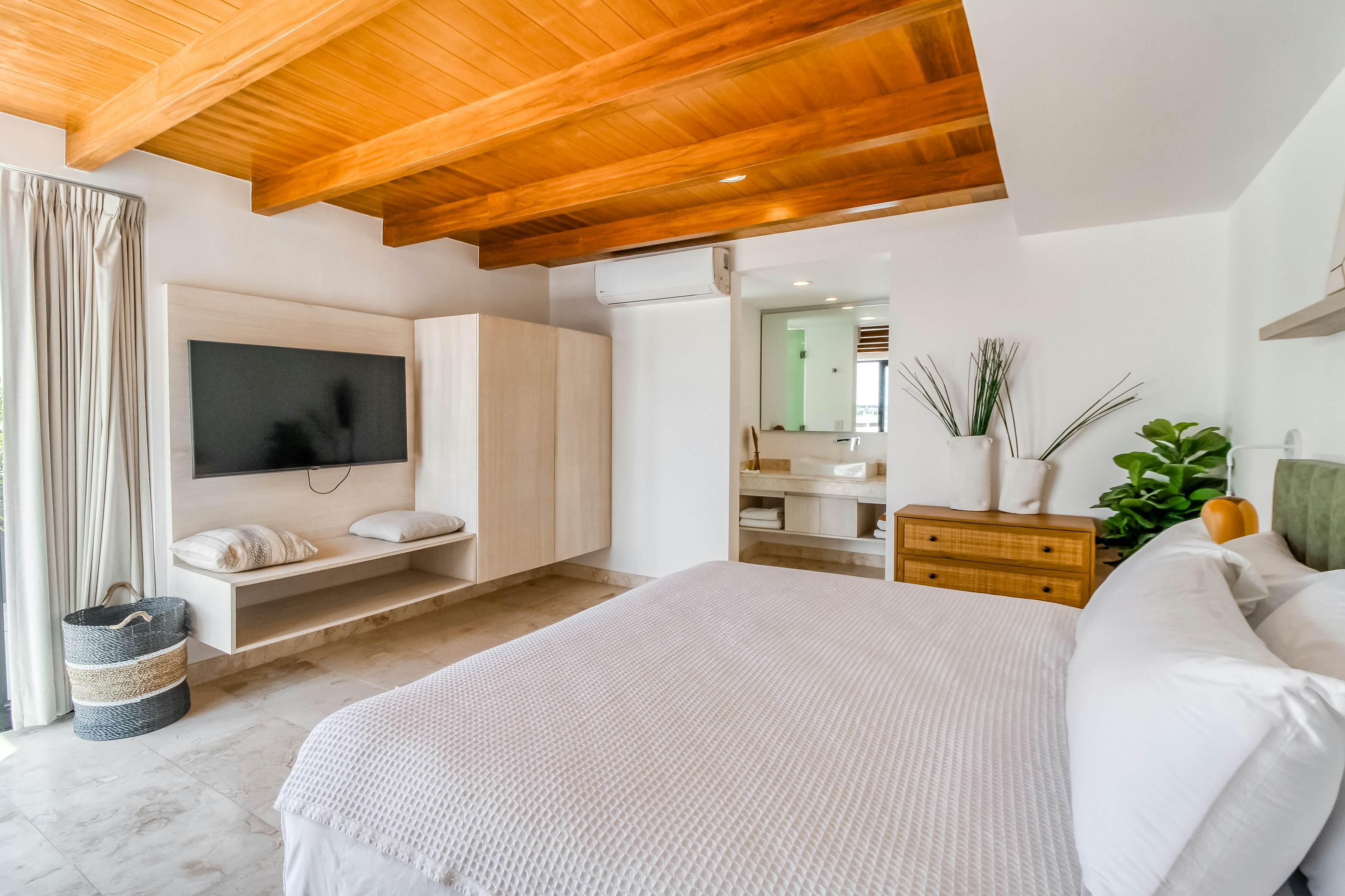 Anah Hunab 415 at Av Coba