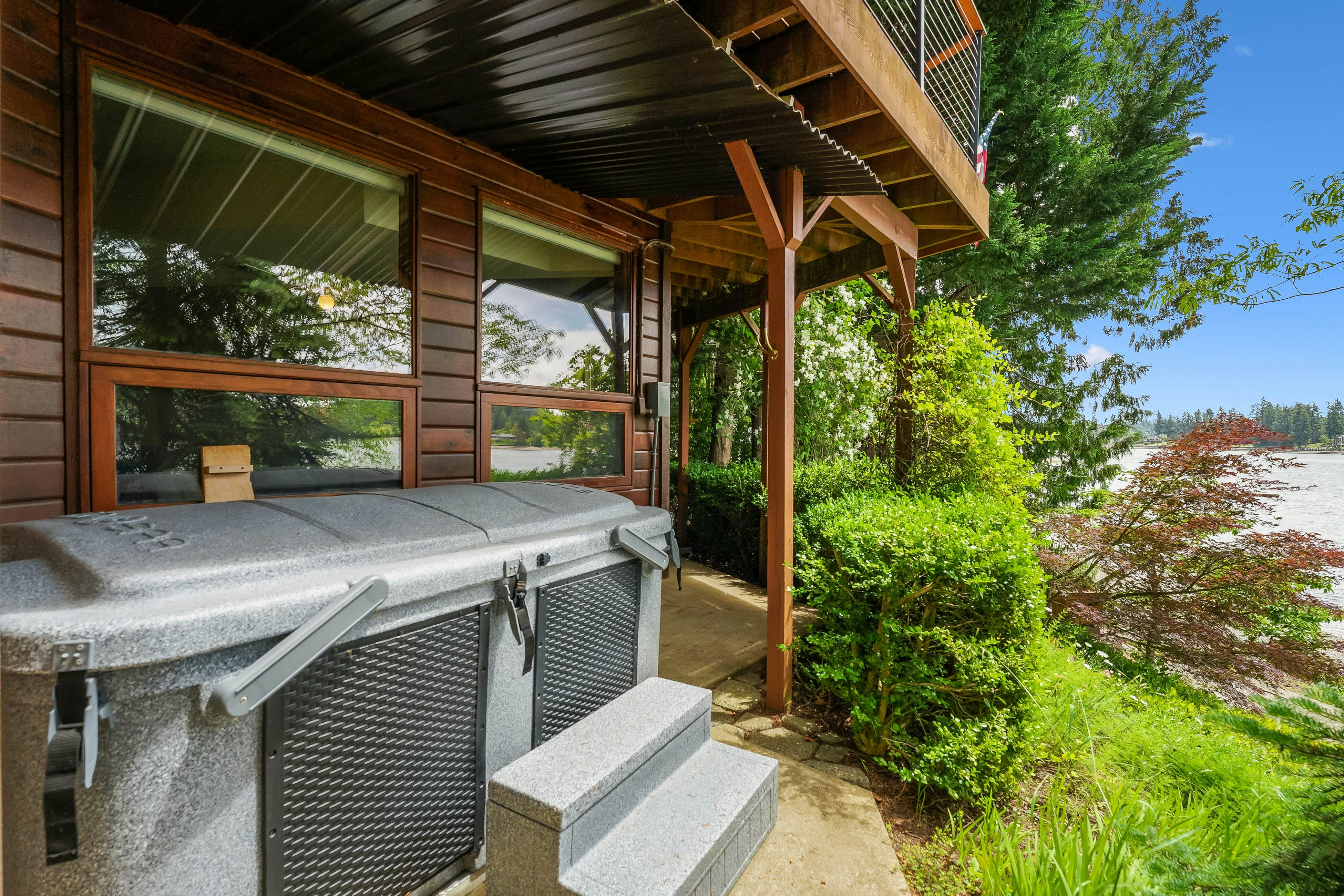 Hammersley Private Beach Cabin