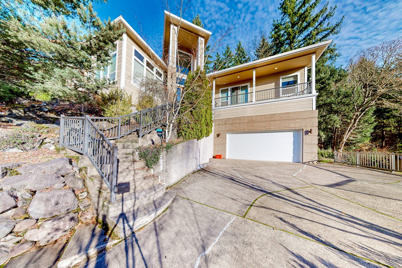 Happy Home 4 BD Happy Valley, OR Vacation Rental Vacasa