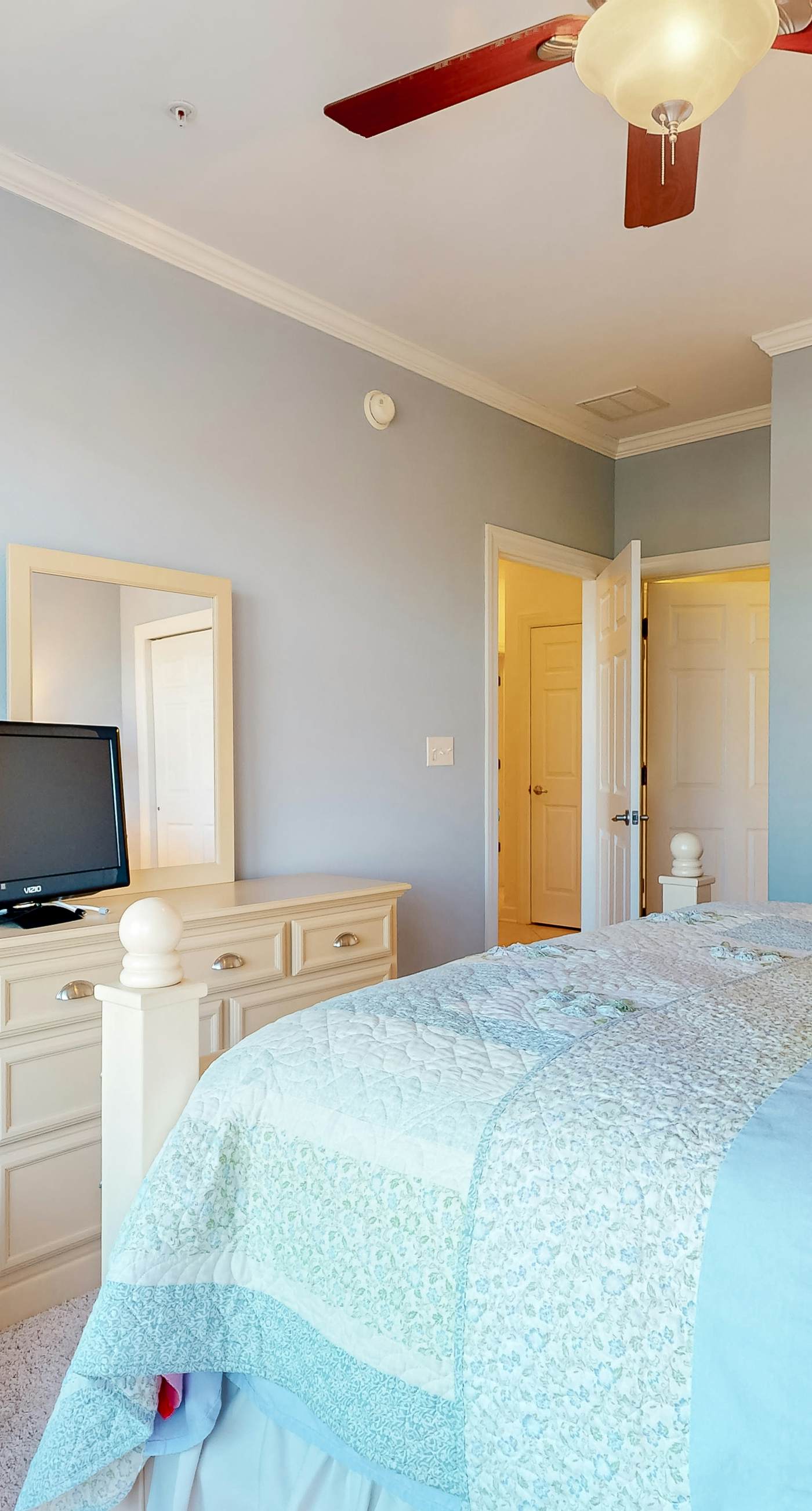 Bayside Resort - 31738 Lakeview Dr #202A