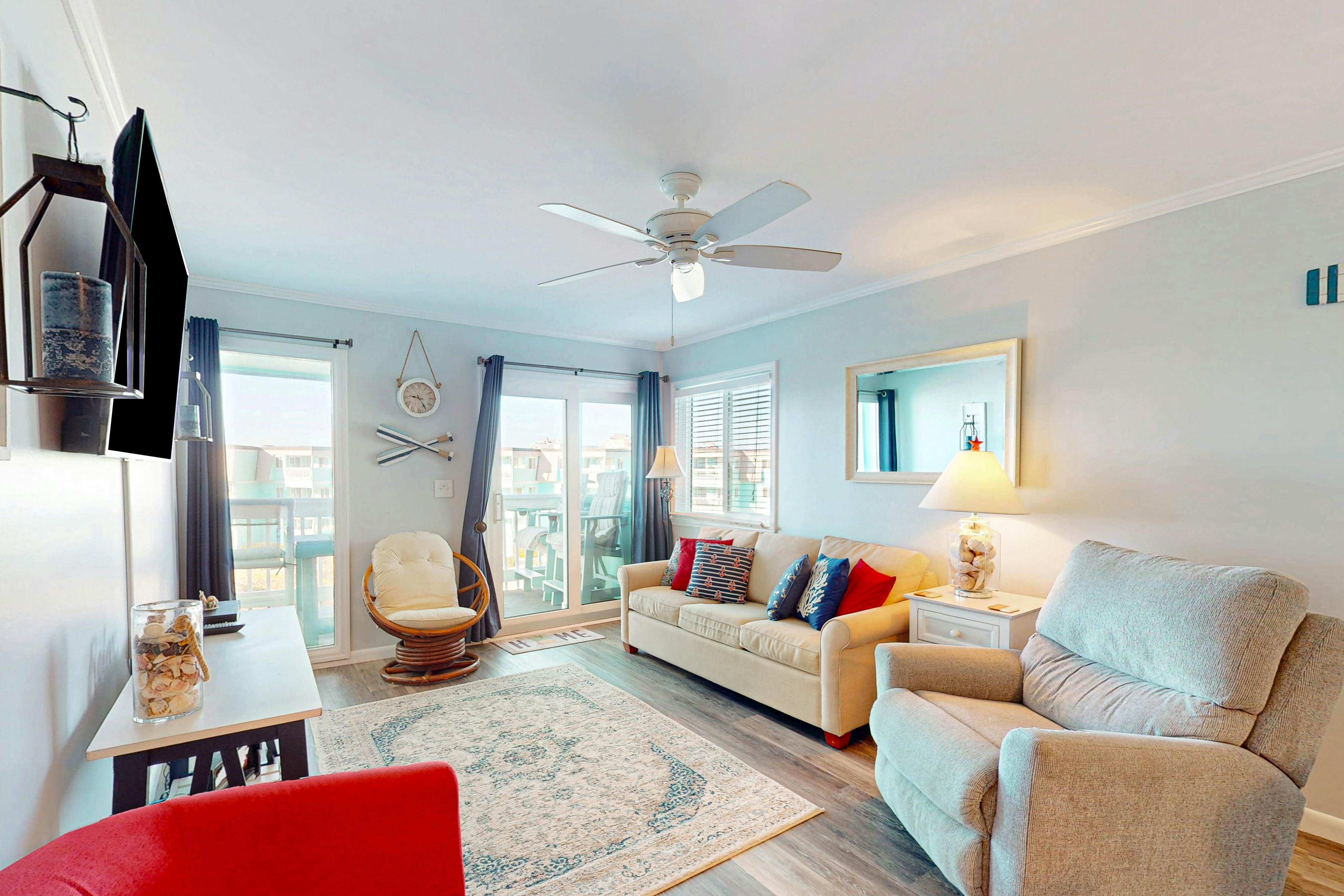 Seaspray Condo Rentals Atlantic Beach, NC Vacasa