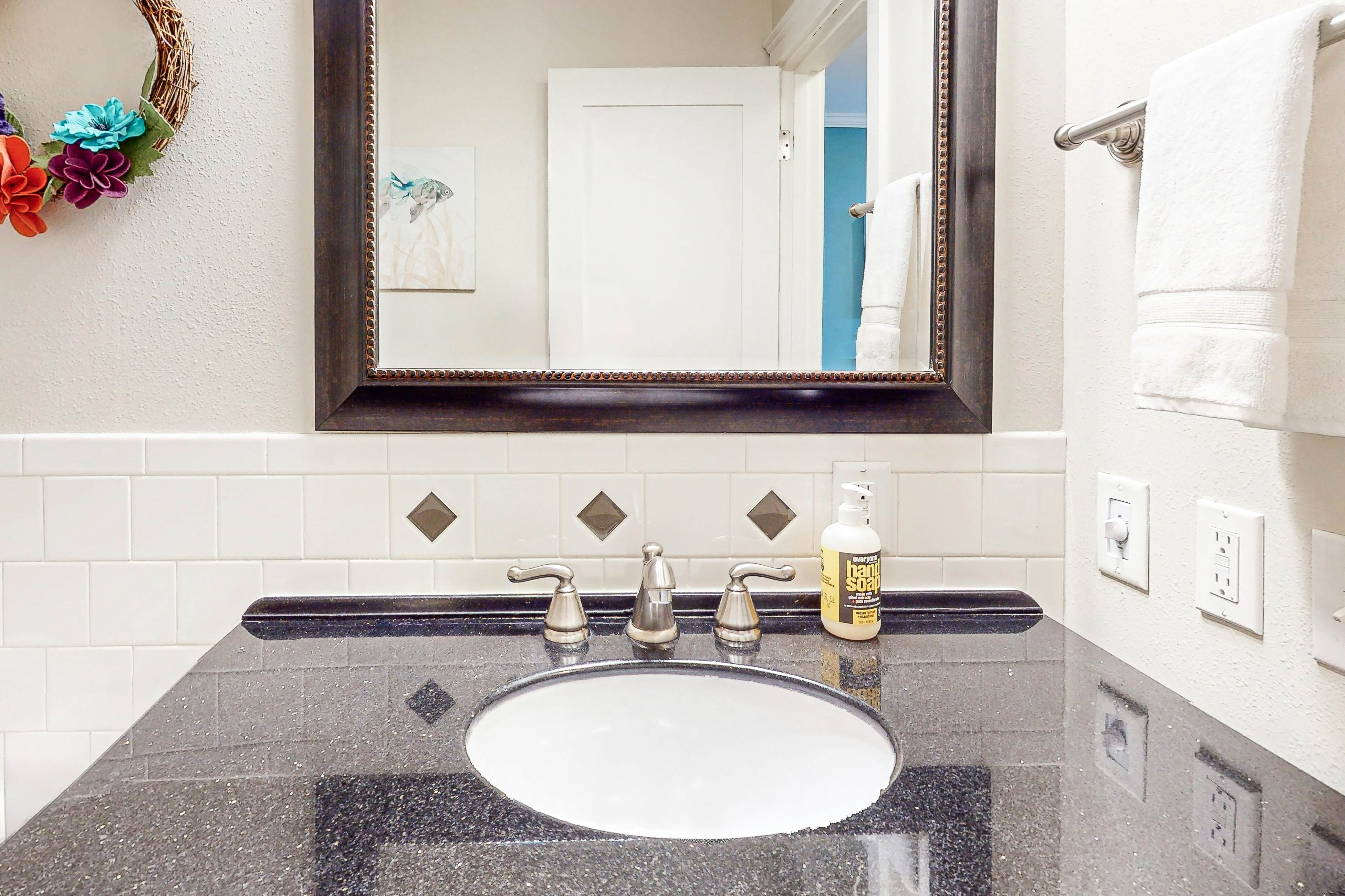 Waveside Hideaway - Unit 11