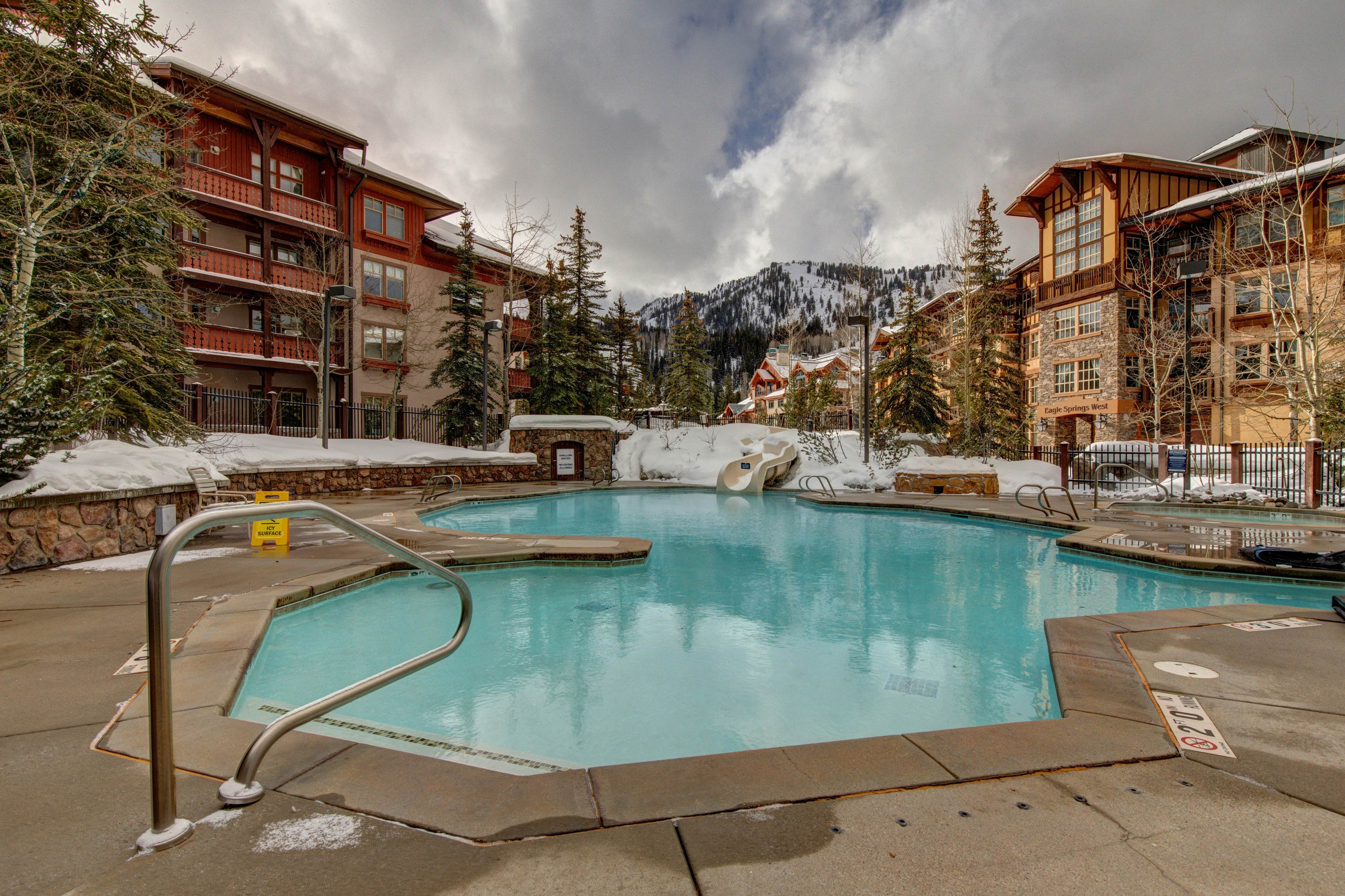 Powderhorn Lodge 102 - Sego Lily Suite