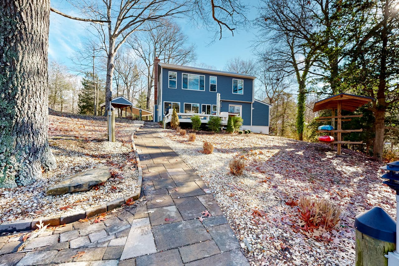 Harbor House 5 BD Lusby, MD Vacation Rental Vacasa