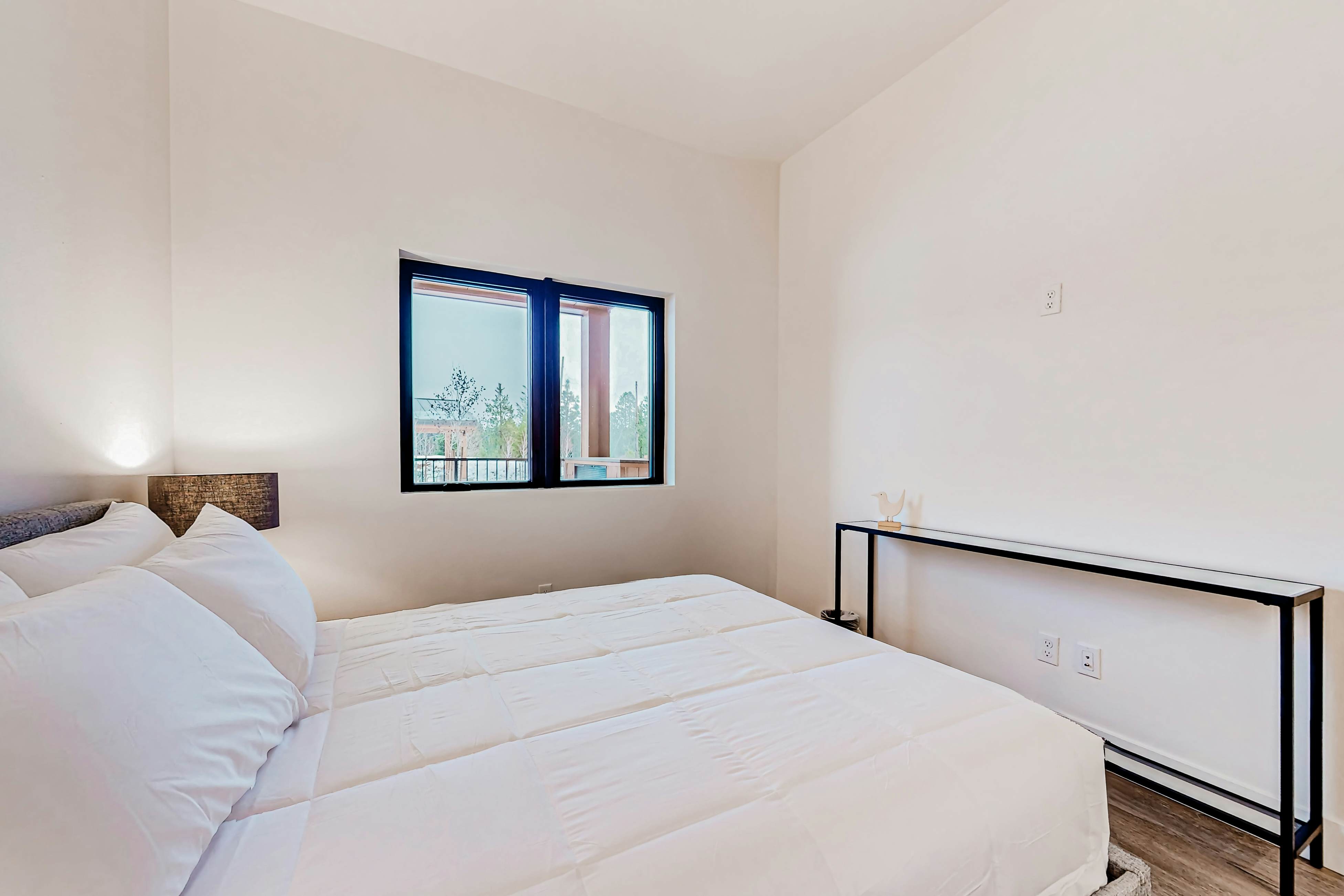 Trailhead Lodge #110