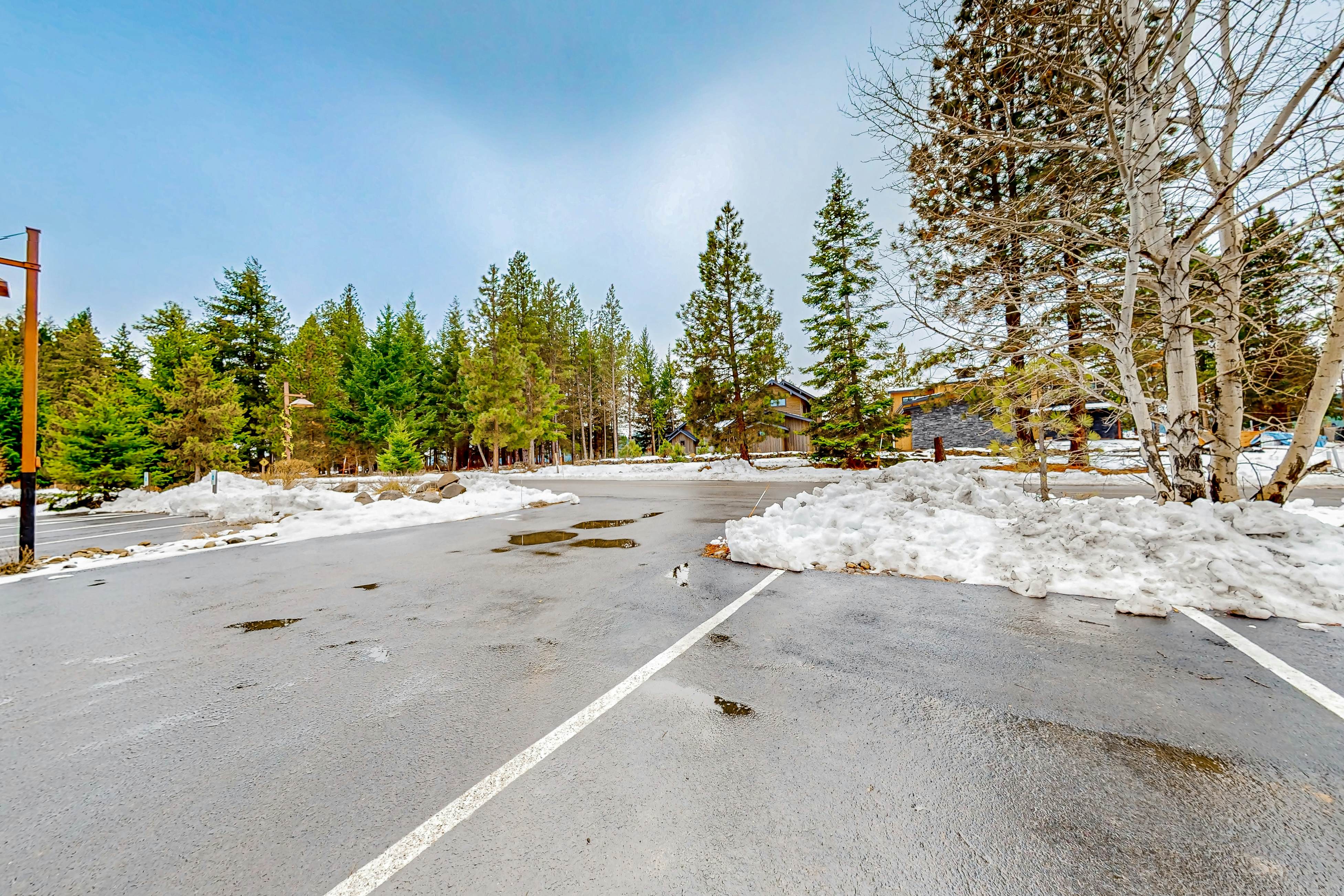 Trailhead Lodge #110