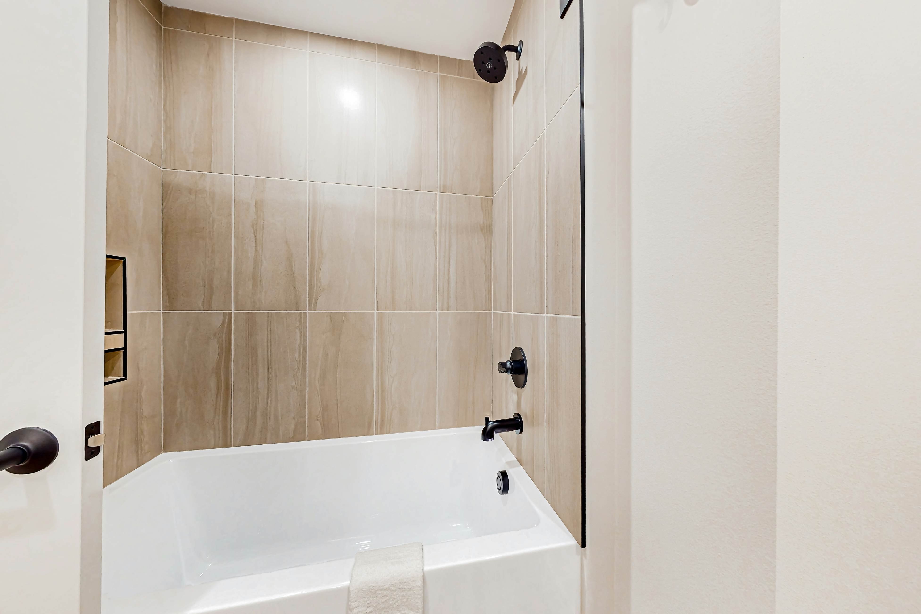 Trailhead Lodge #110