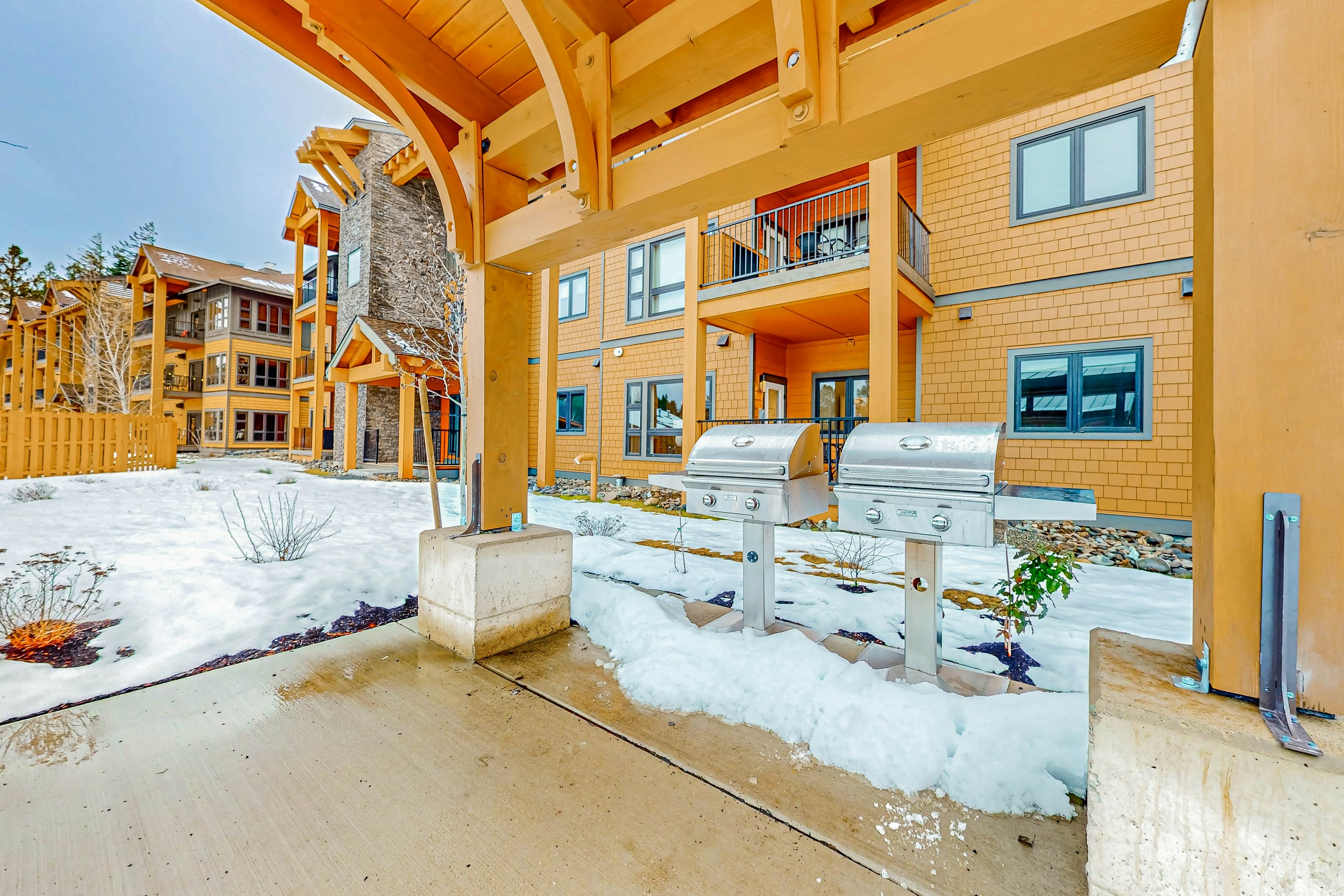 Trailhead Lodge #110