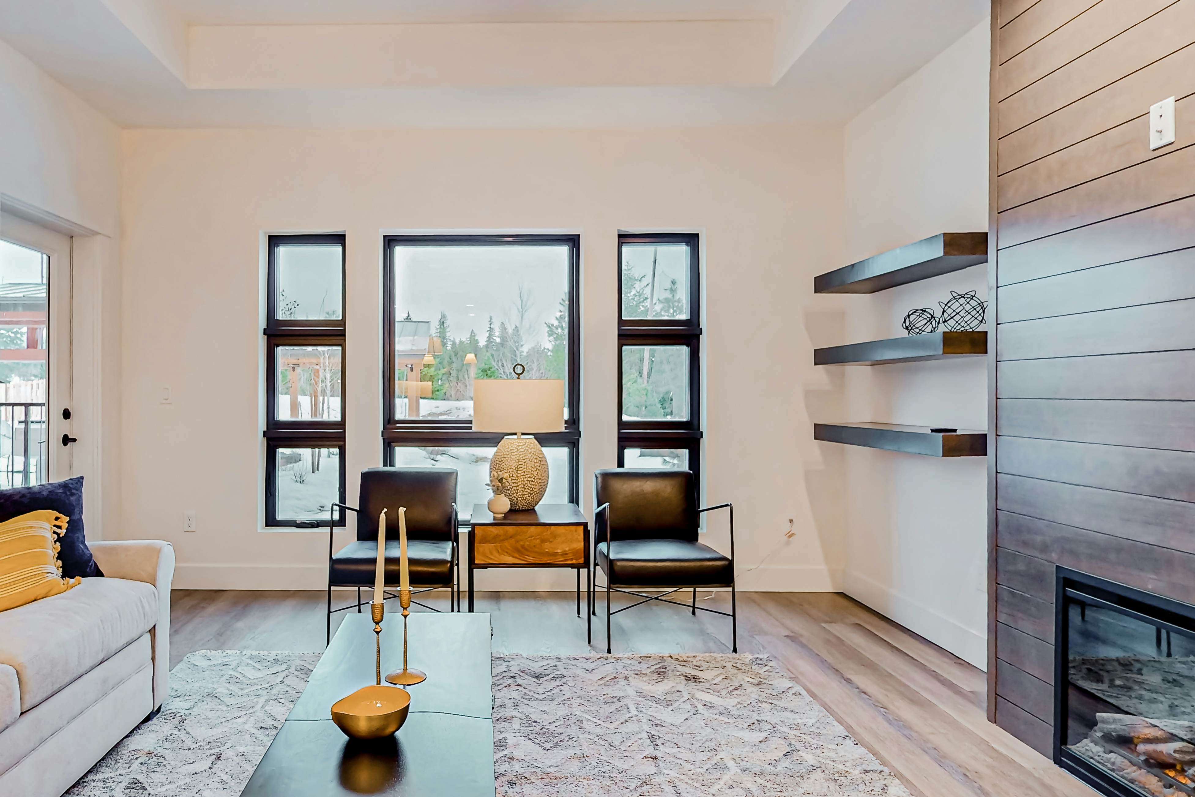 Trailhead Lodge #110