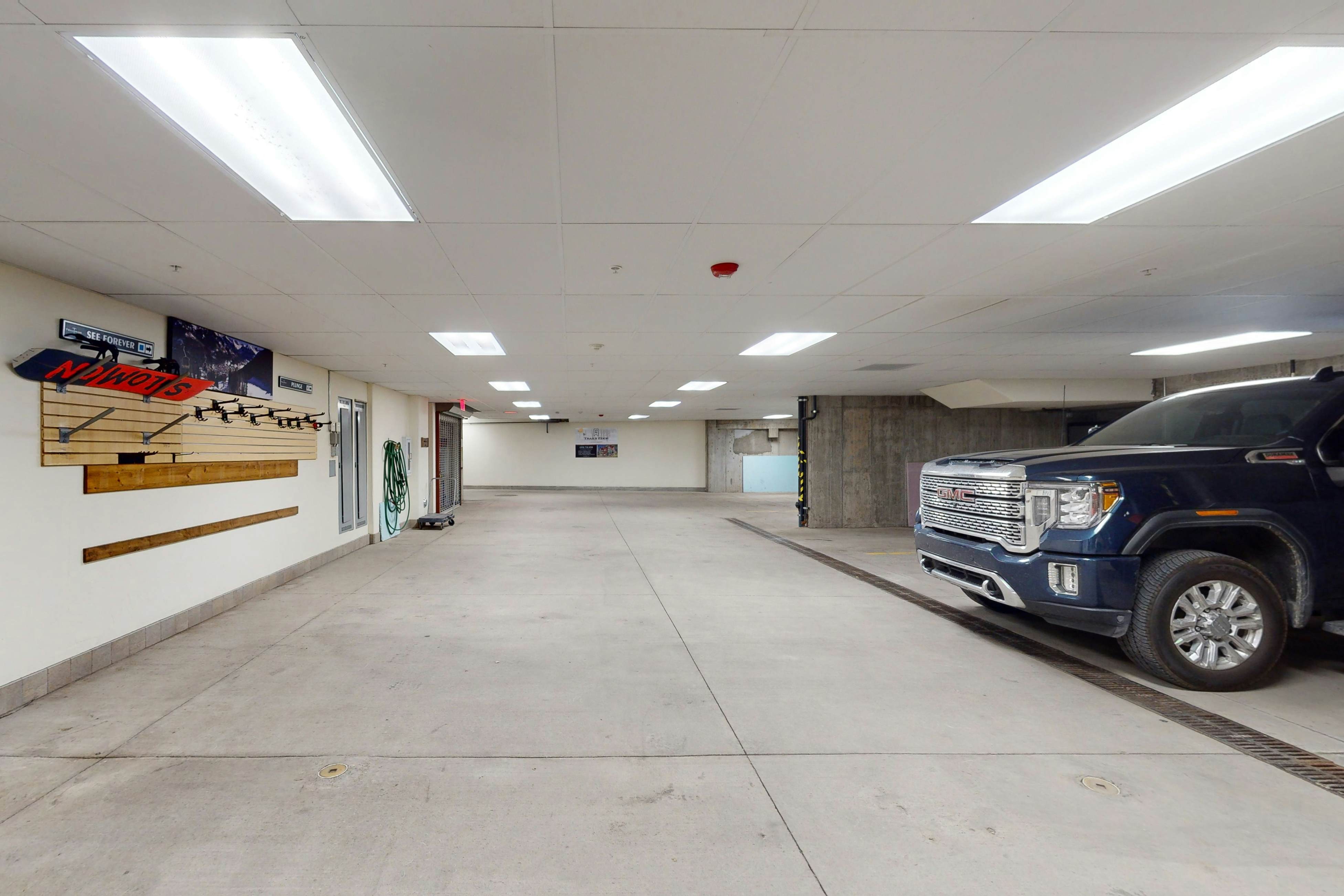 Trails Edge 8 - Trails Edge Line