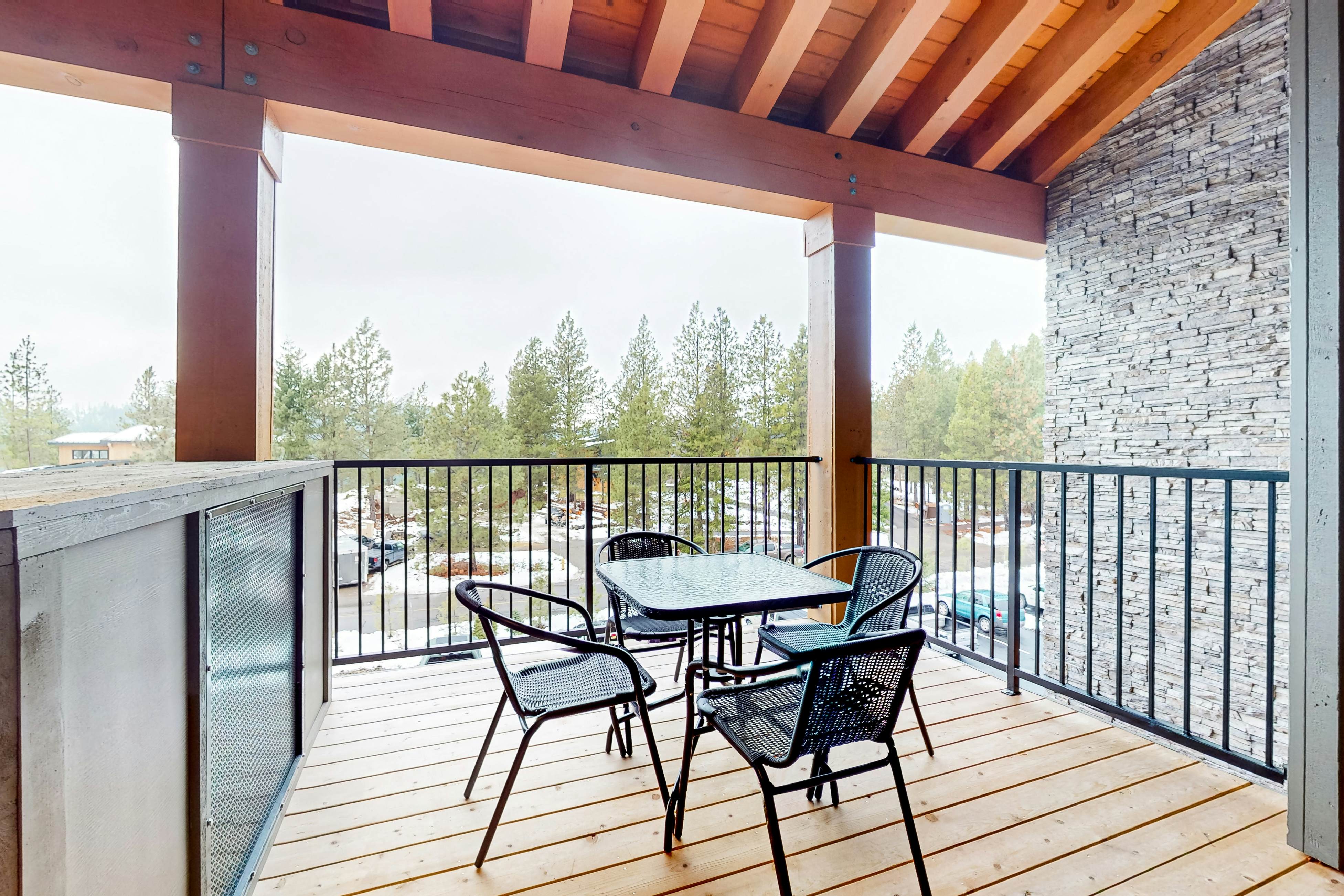 Trailhead Lodge #315