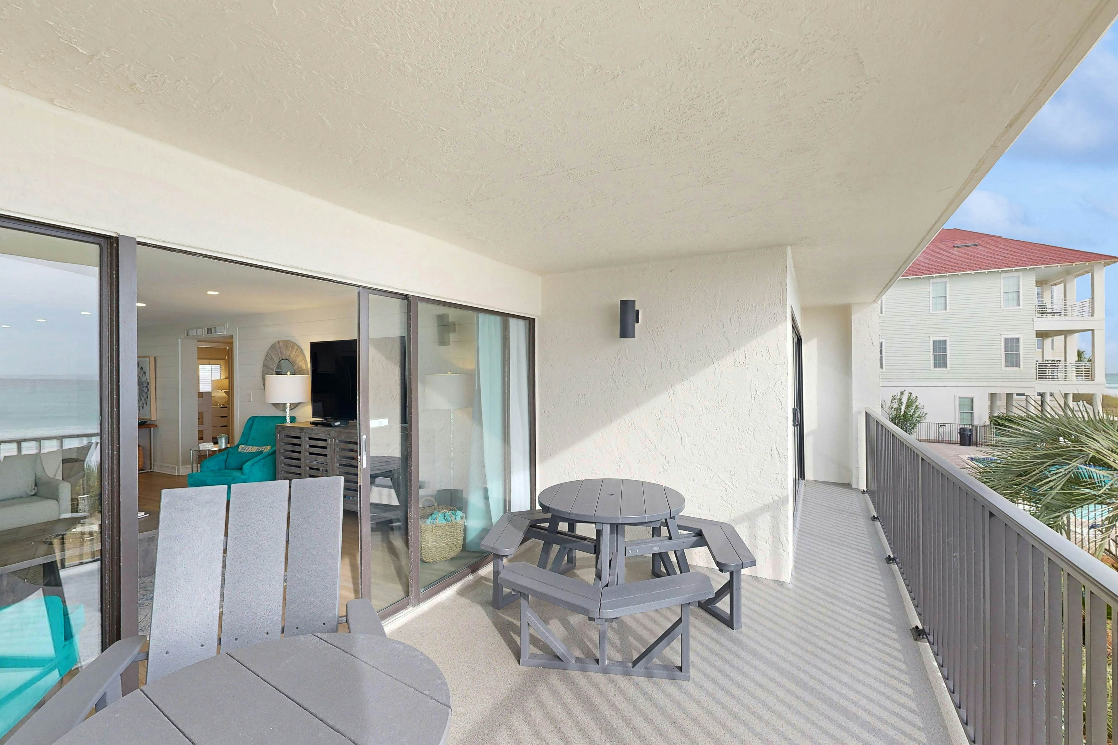 Huntington by the Sea 204