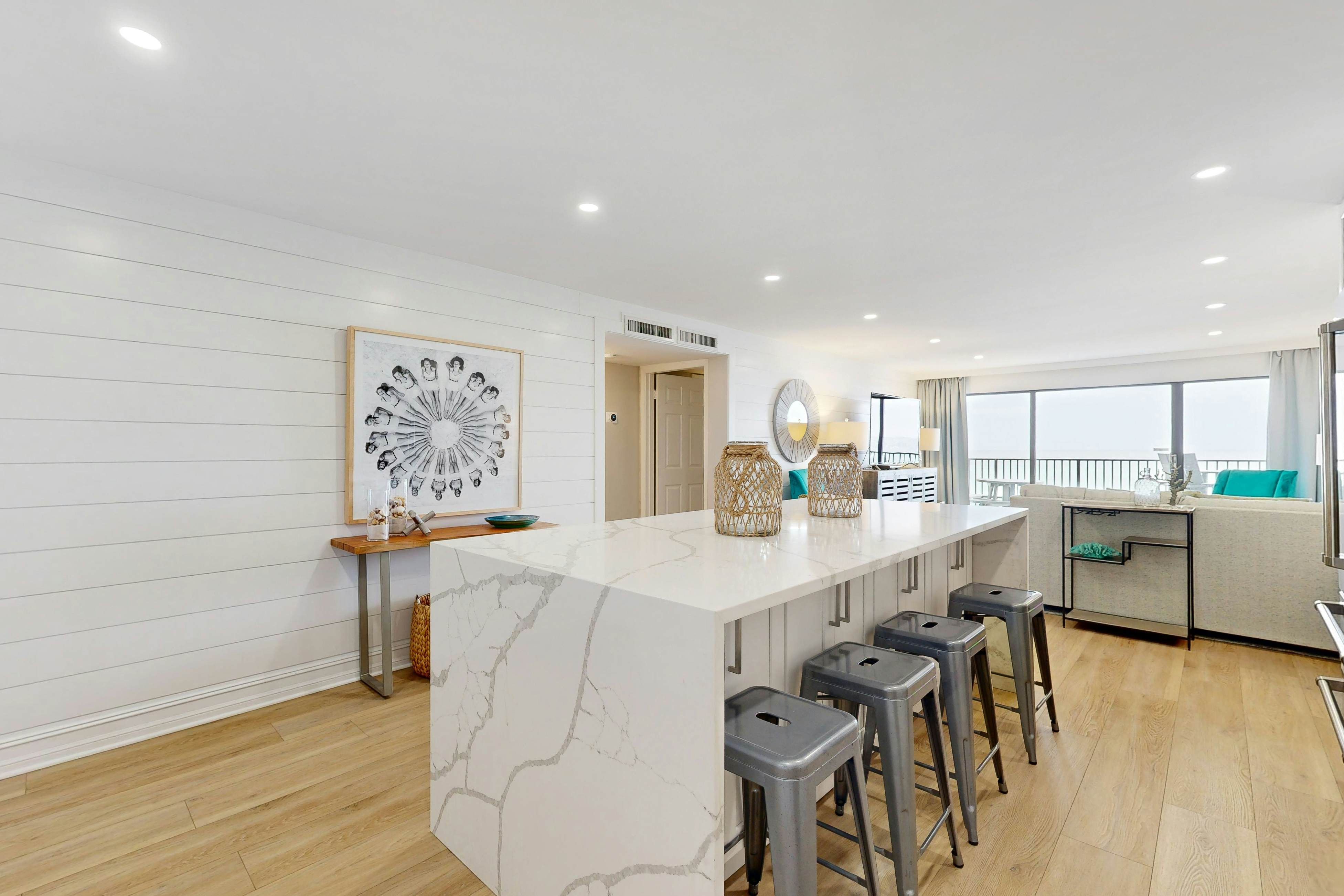 Huntington by the Sea 204