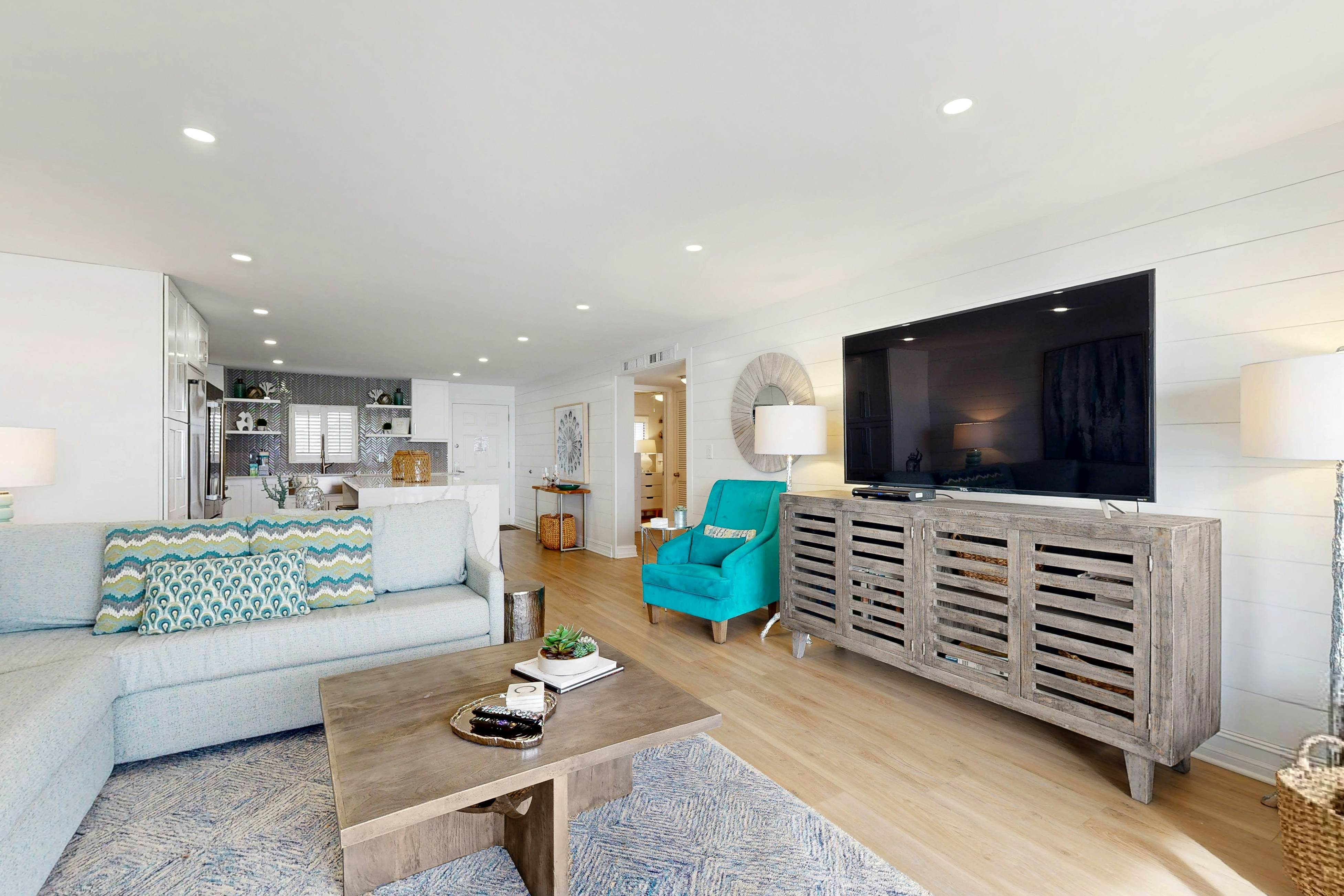 Huntington by the Sea 204