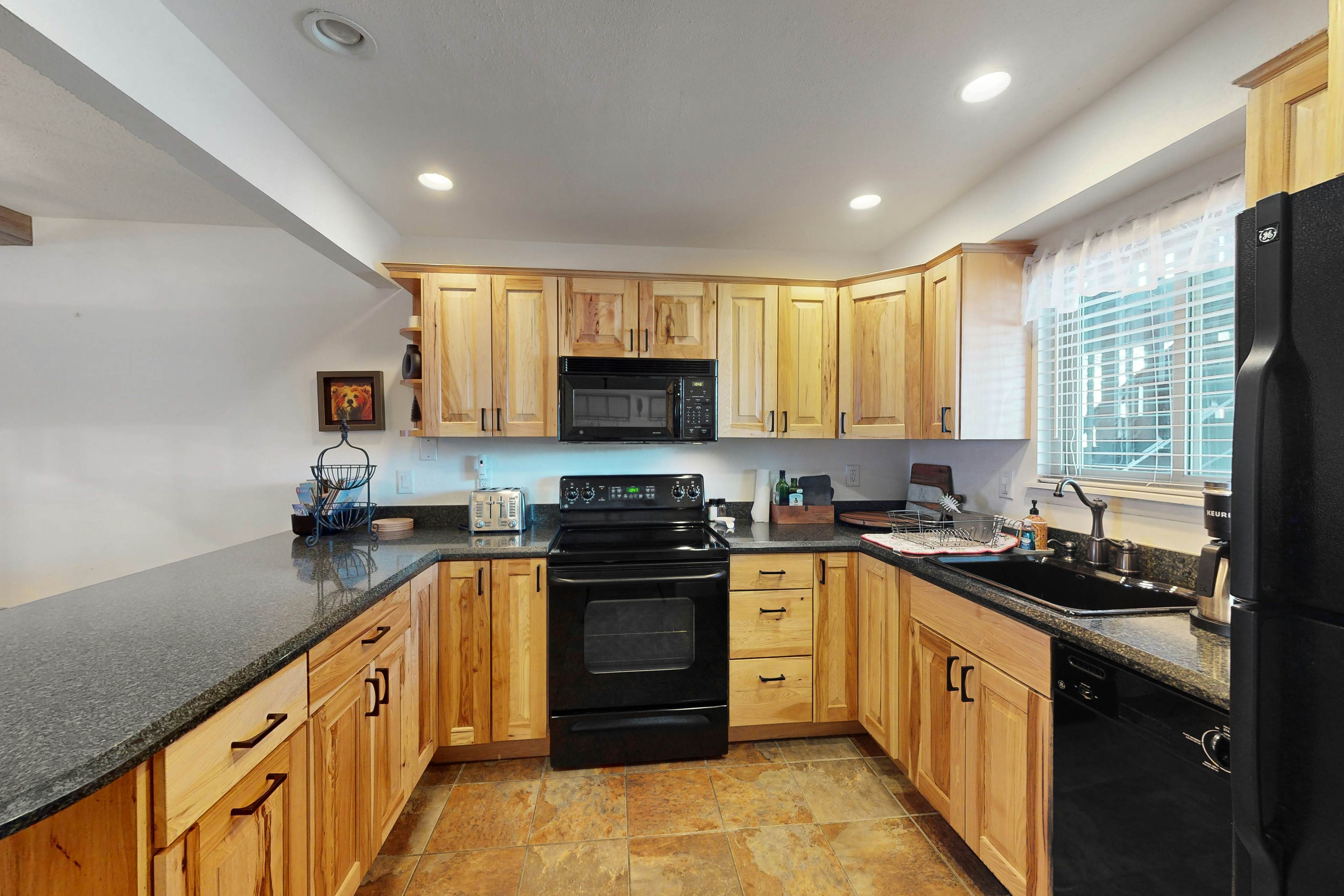 Lucky Adventure Lodge