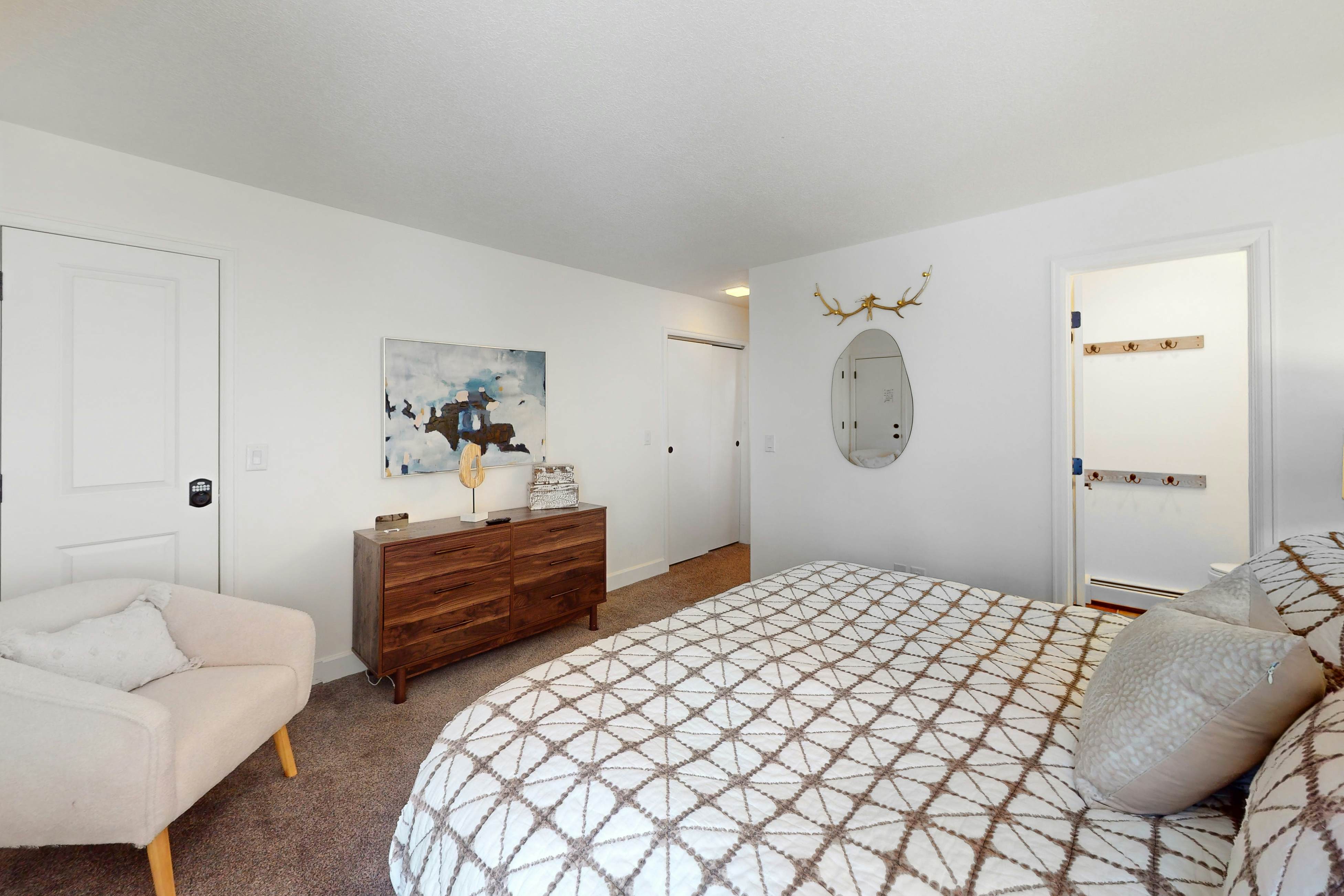 Lucky Adventure Lodge