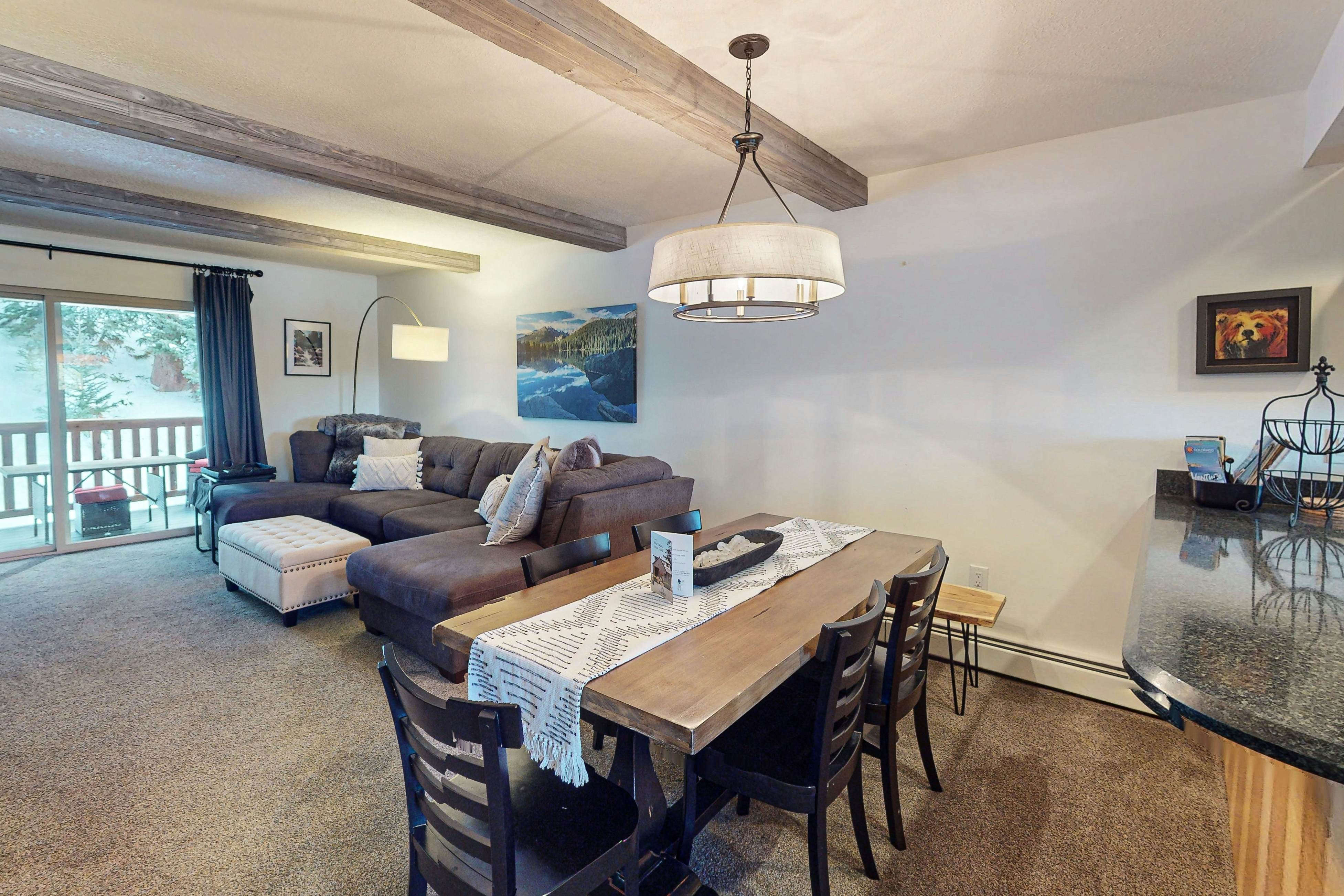 Lucky Adventure Lodge