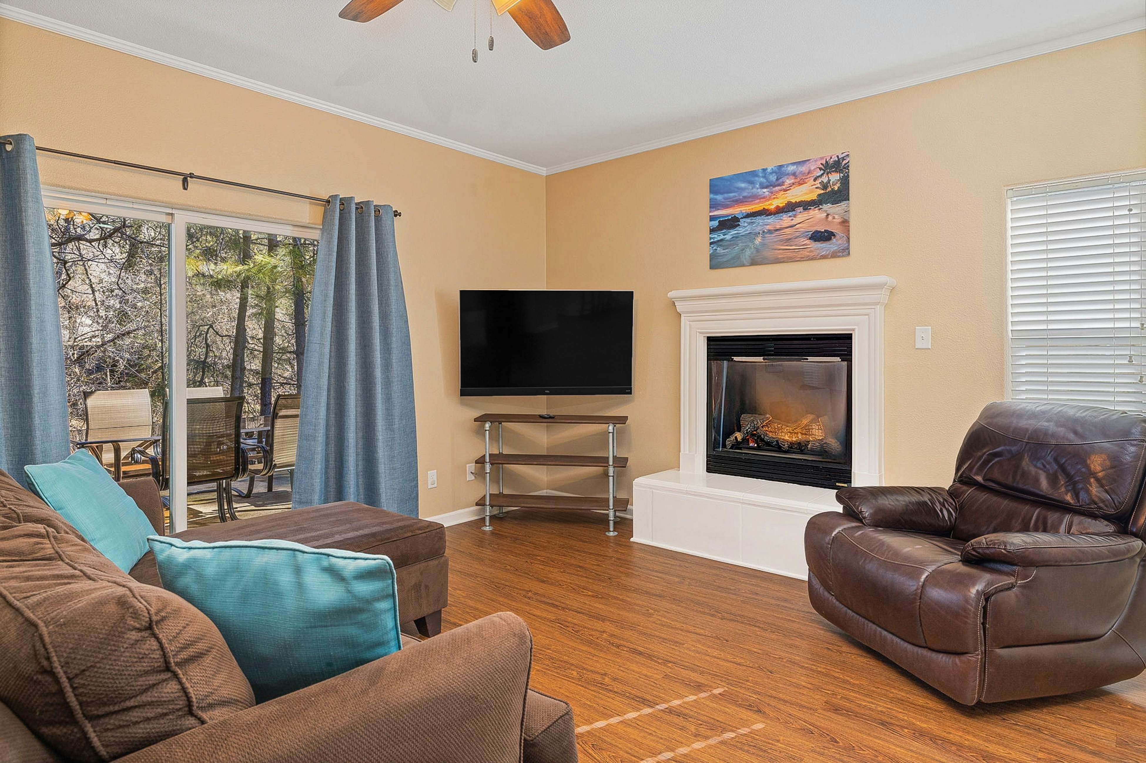 Yosemite Bass Lake Adventure Oasis