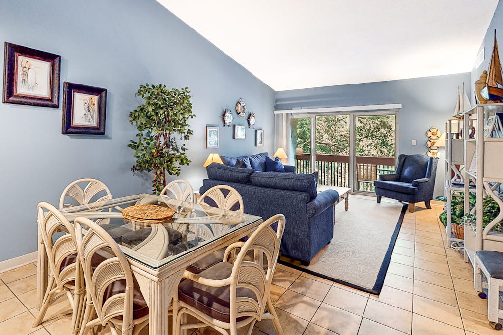 Bright & inviting condo near the beach w/ a private balcony - family friendly — Hilton Head, SC — vacation rental